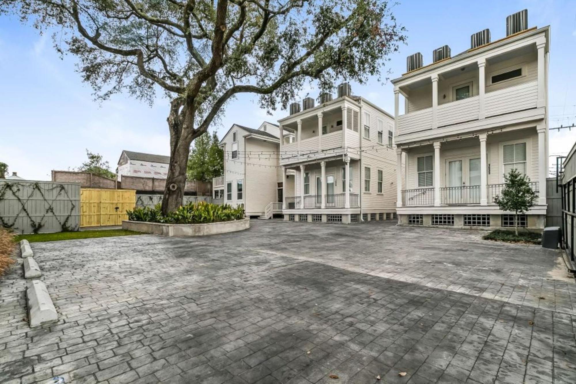 Stunning 3br On Carondelet By Hosteeva Apartment