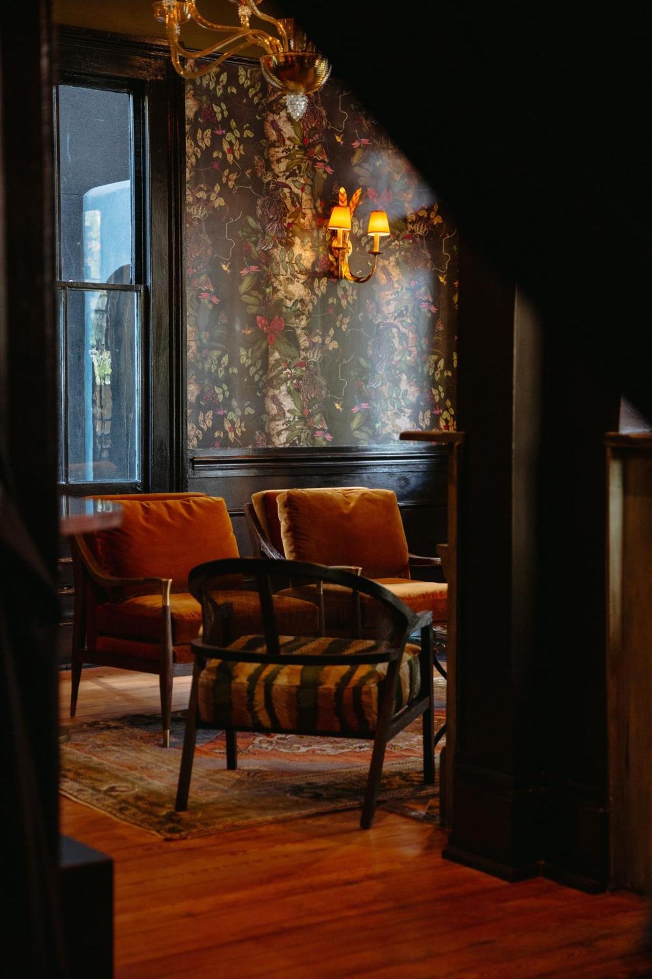 Hotel Blackbird