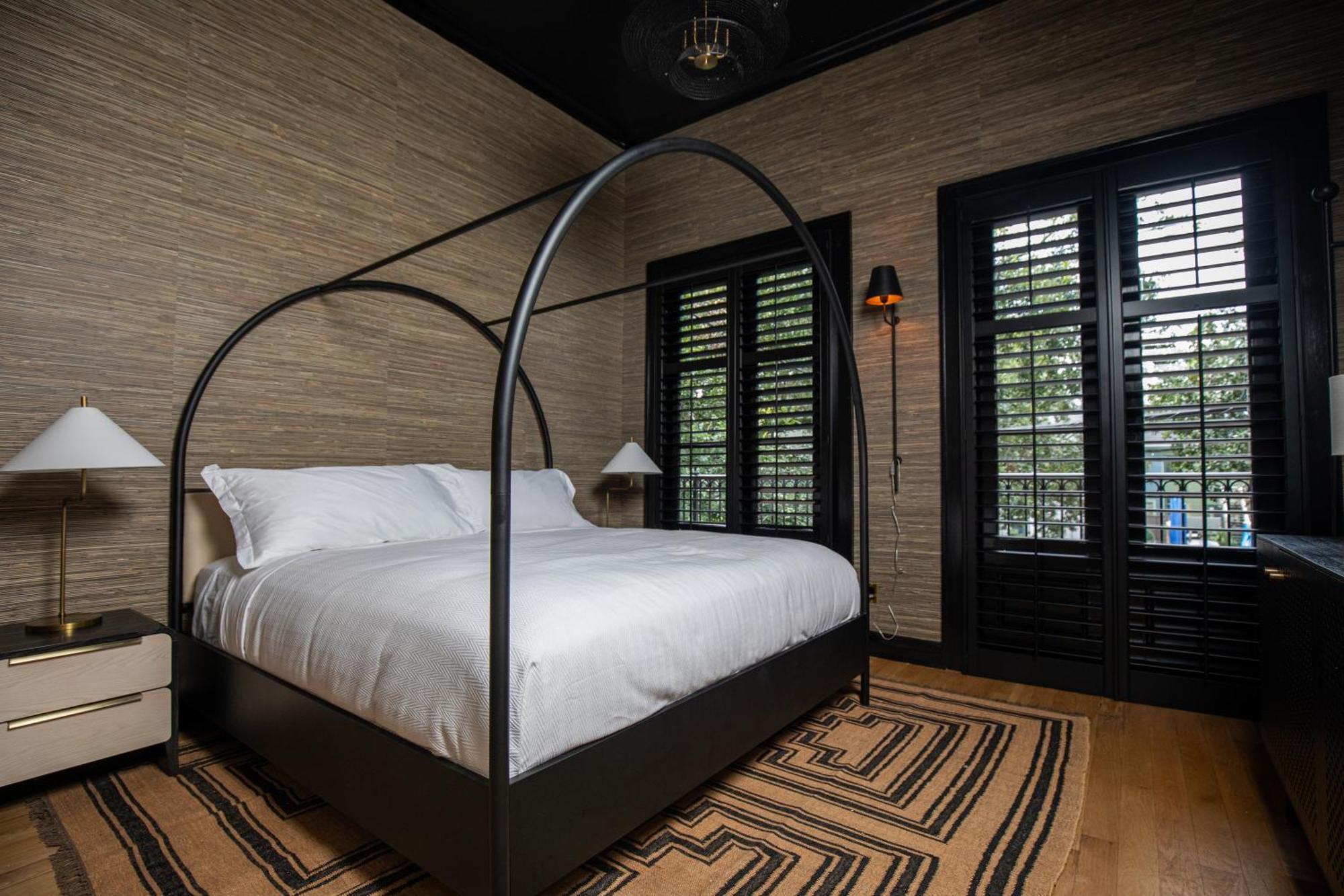Hotel Blackbird