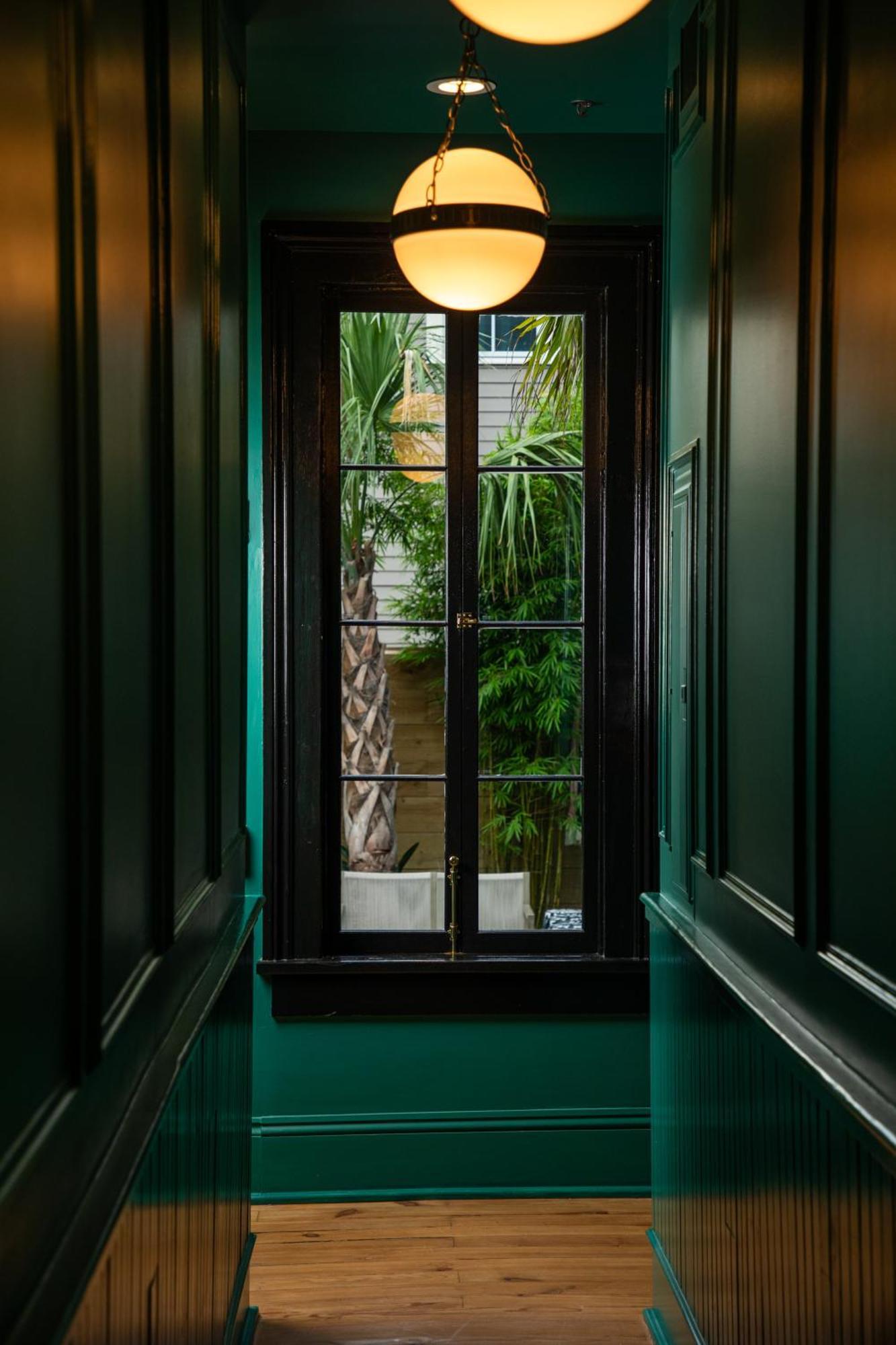 Hotel Blackbird New Orleans