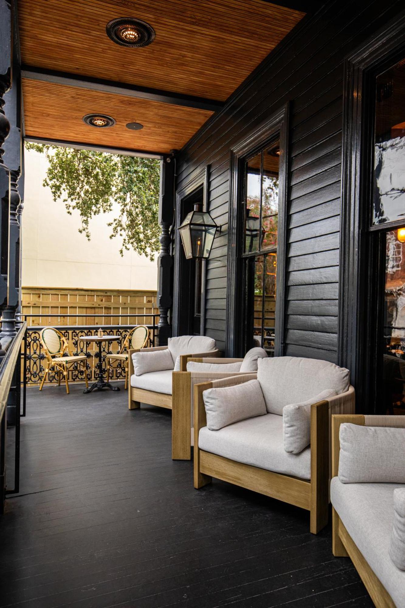 Blackbird Hotel