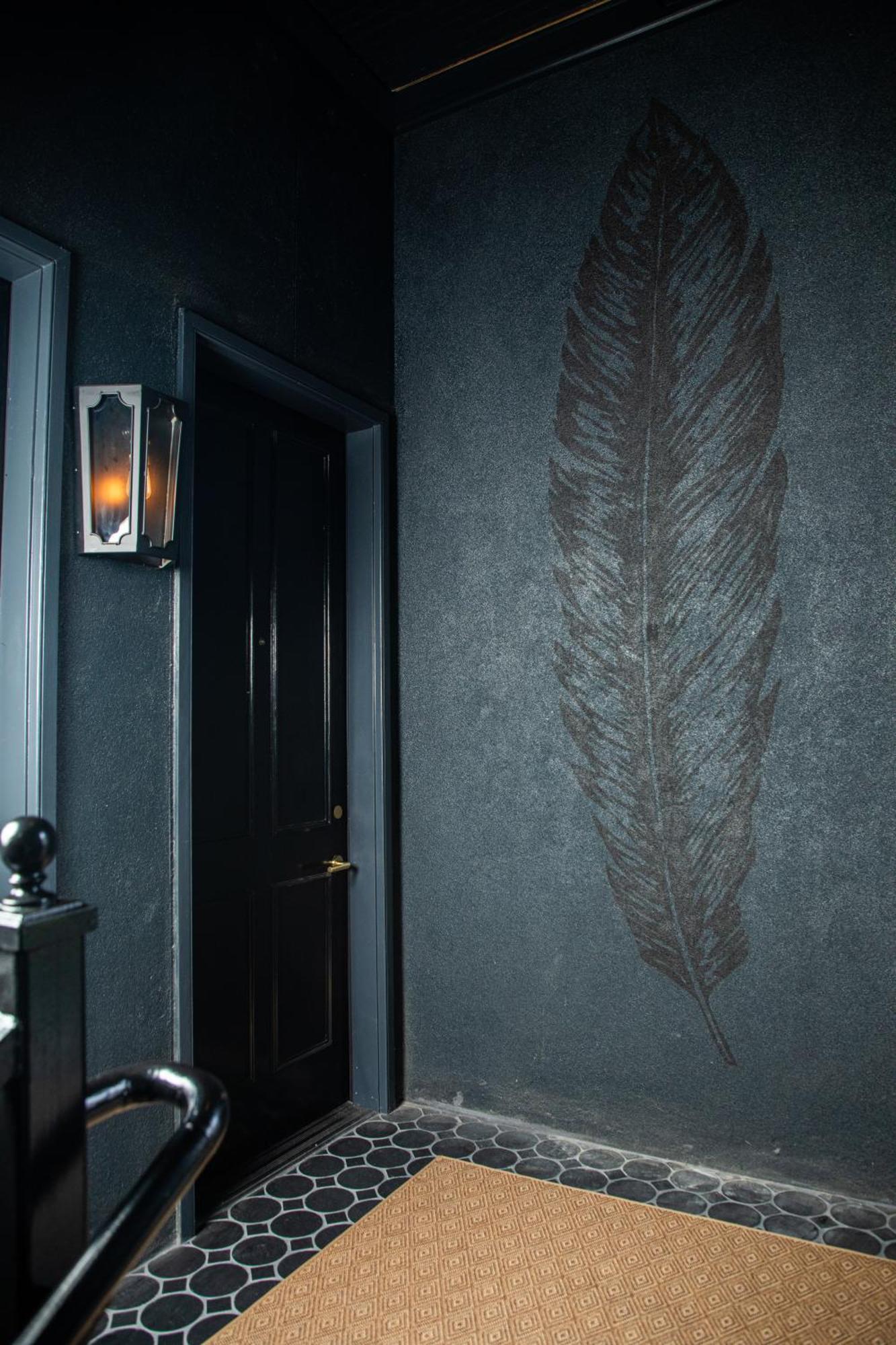 Blackbird Hotel 4*