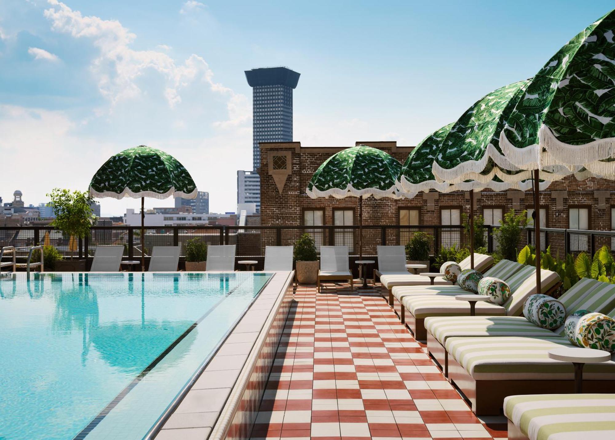 Memoir Warehouse District Hotel 4*