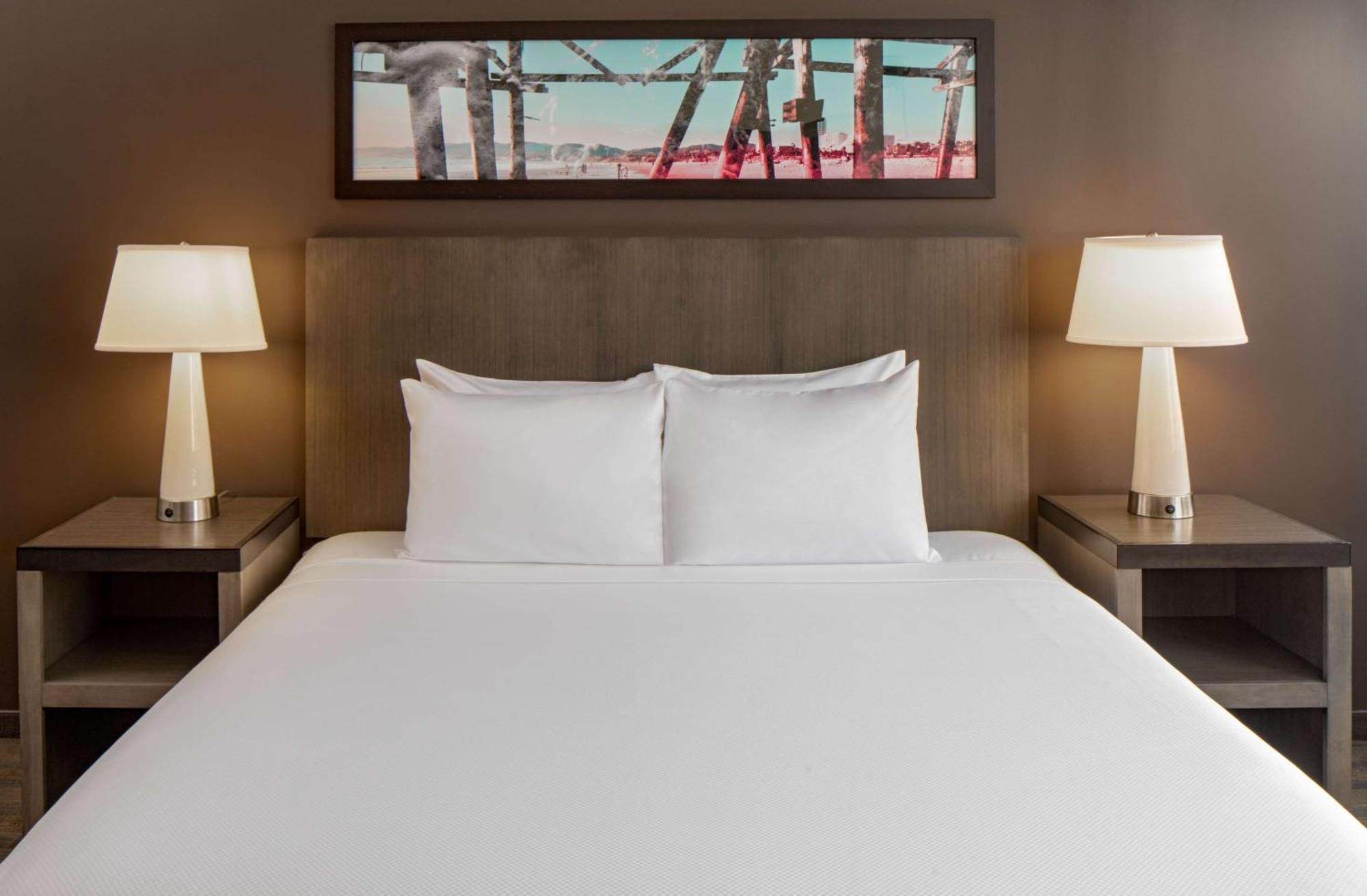 Hyatt House Downtown Hotel