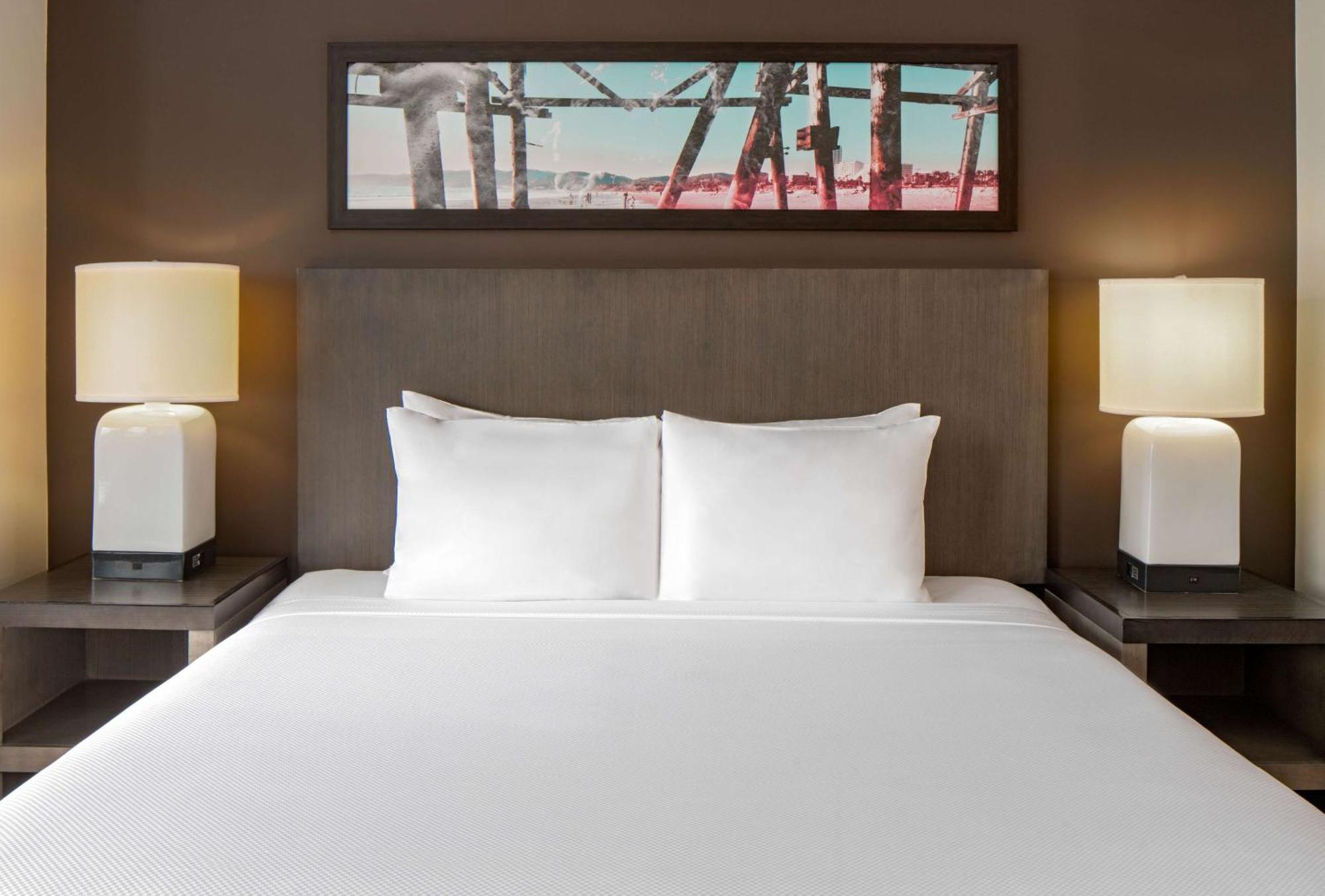 Hotel Hyatt House Downtown 3*