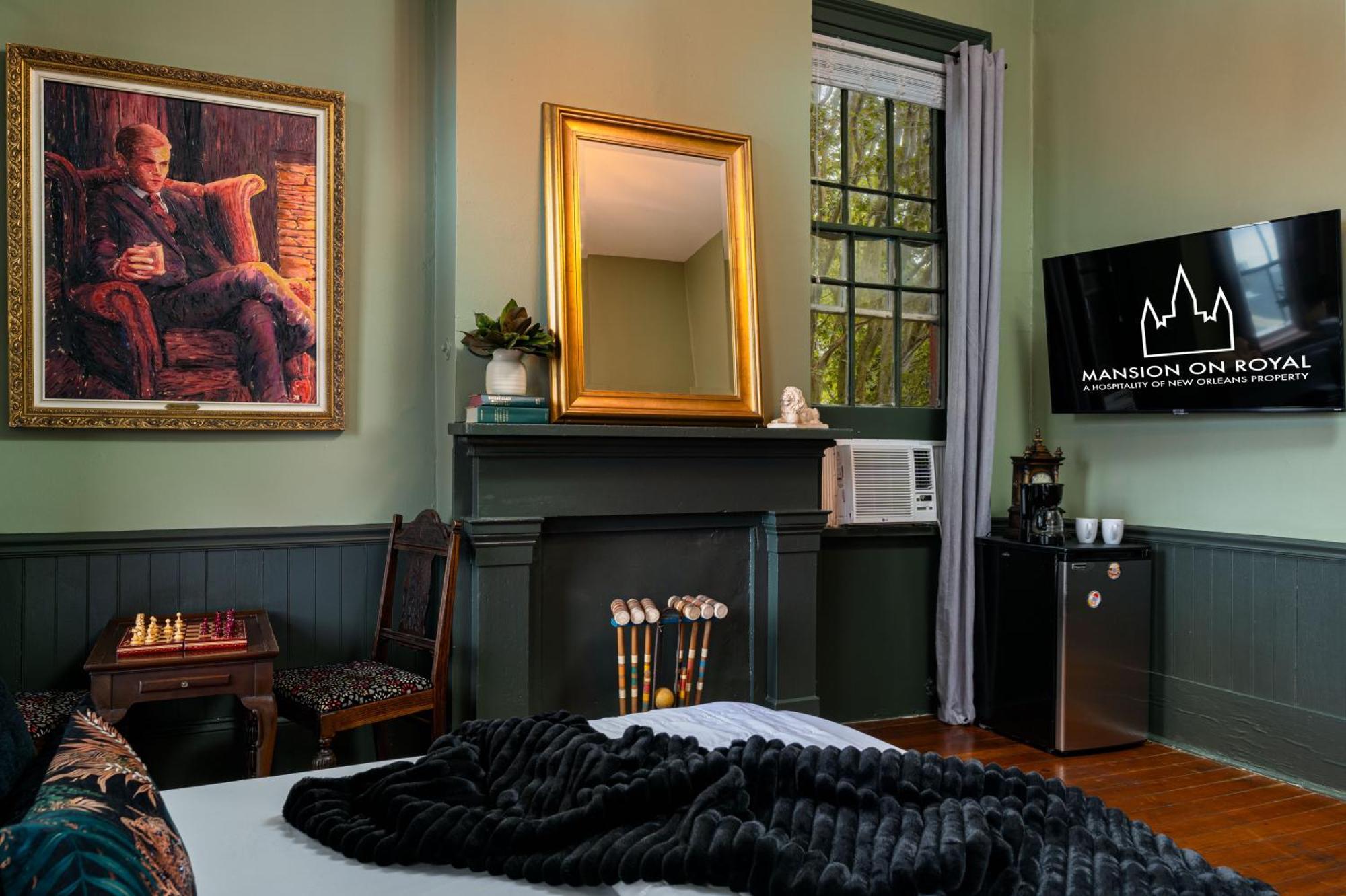 The Mansion On Royal Hotel 3*