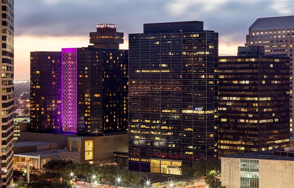 Hyatt House Downtown 3*