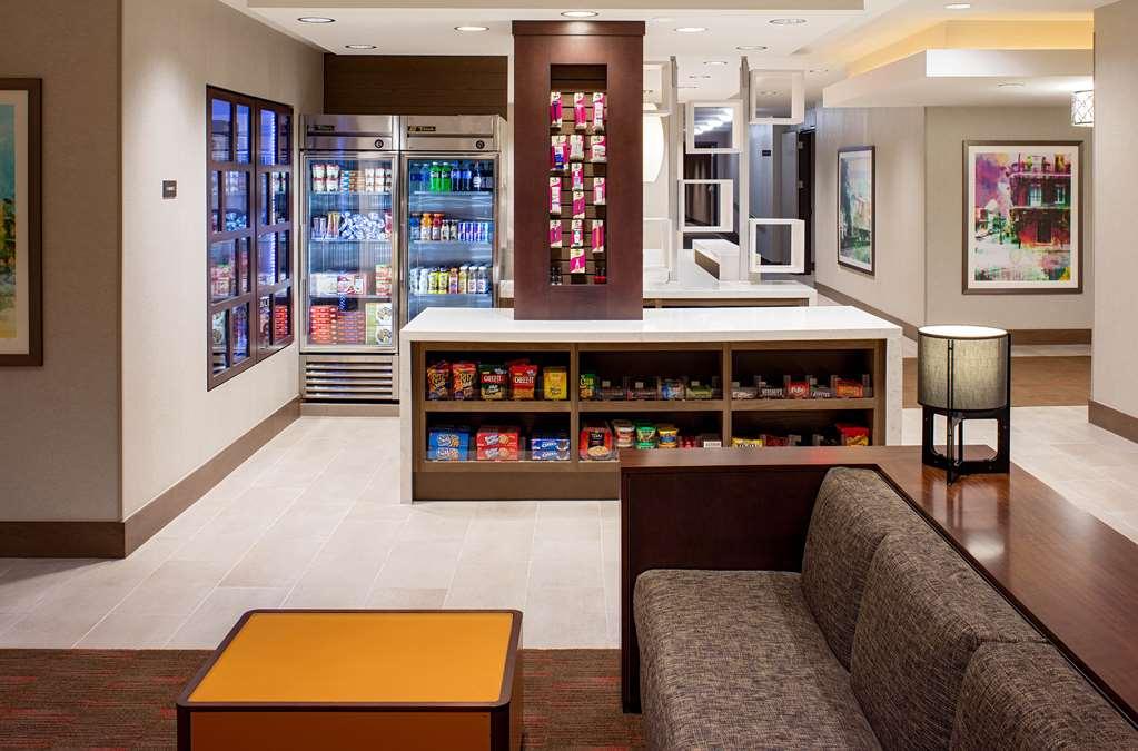 Hyatt House Downtown Hotel 3*