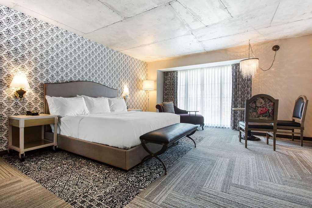 Cambria Downtown Warehouse District Hotel