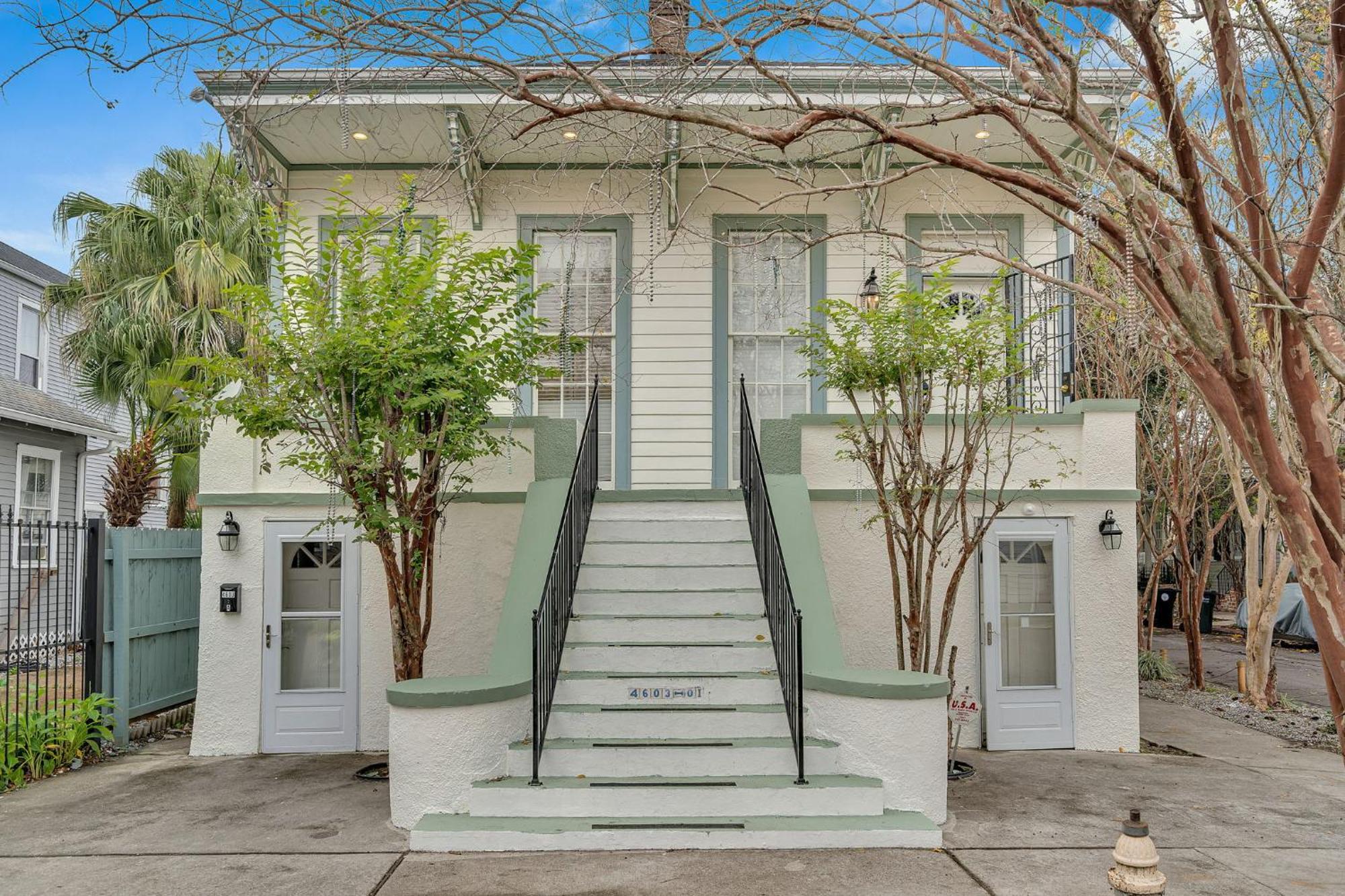 Apartment 3 Bedroom - Uptown Funk Retreat *