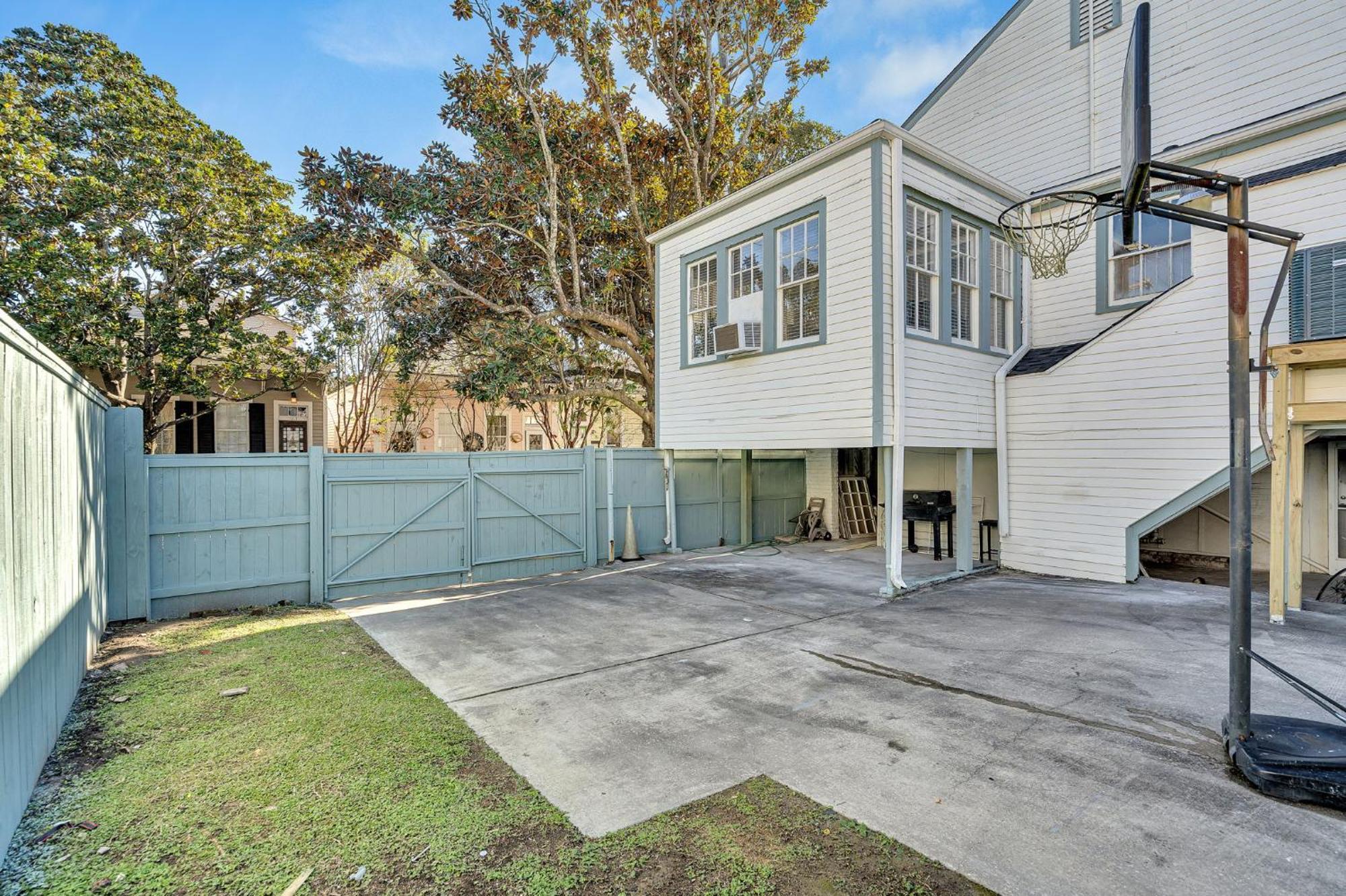 3 Bedroom - Uptown Funk Retreat *