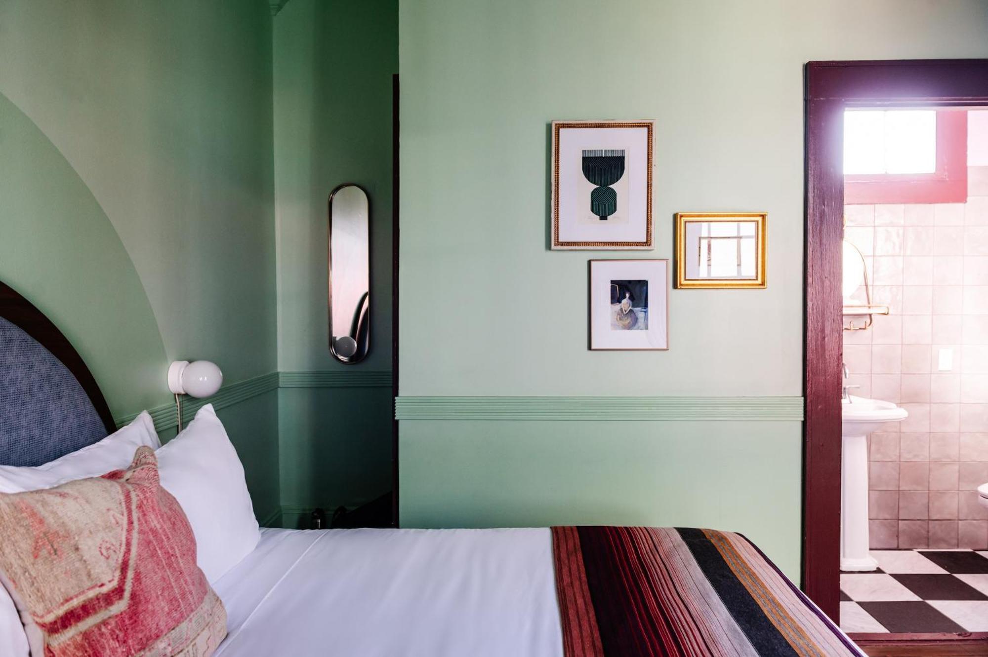The Frenchmen By Kasa Hotel *