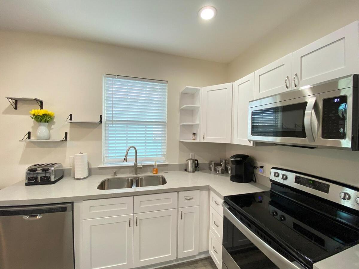 Apartment 3-bedroom Close To The French Quarter *