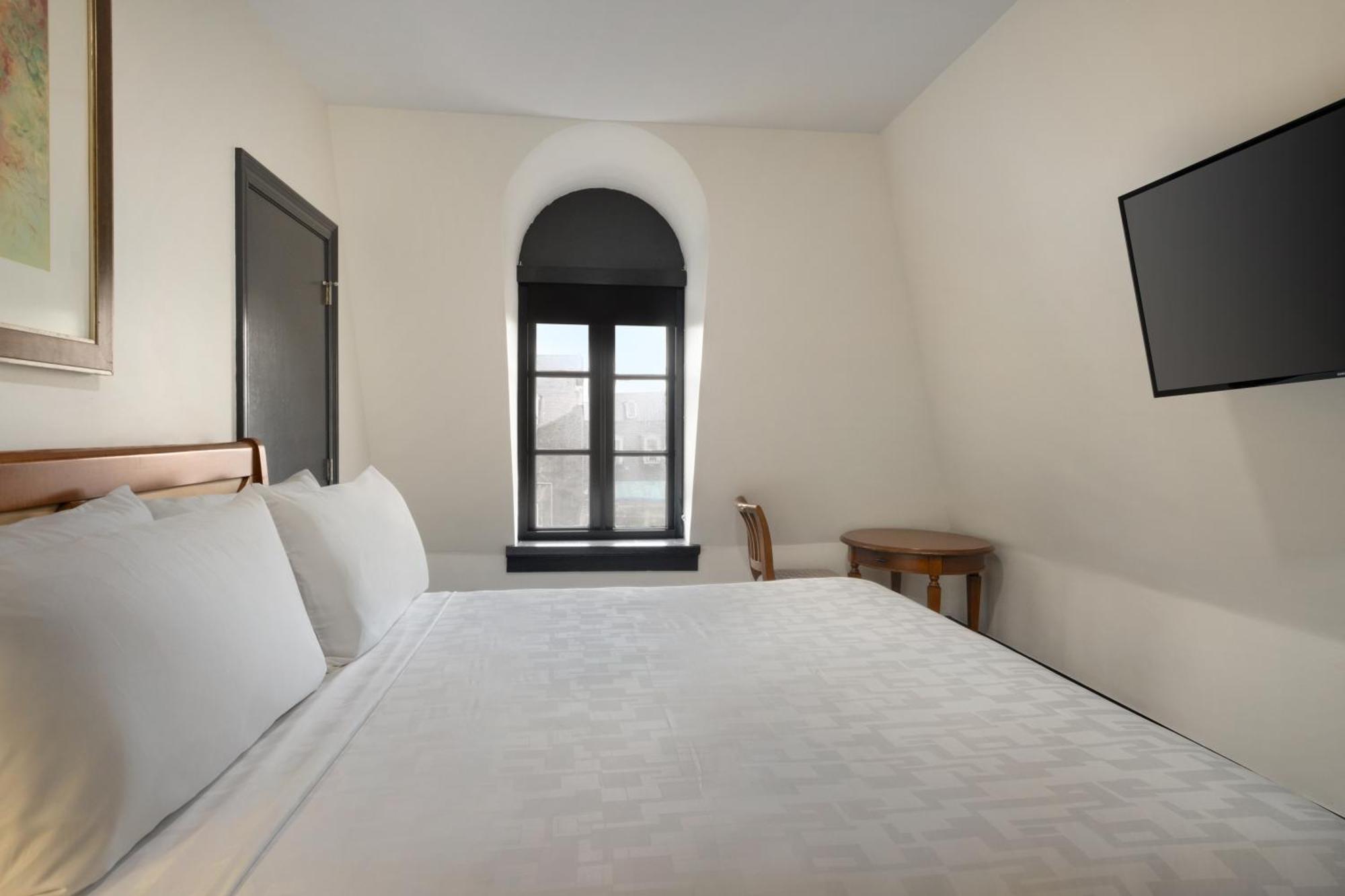 Inn Le Richelieu In The French Quarter 3*