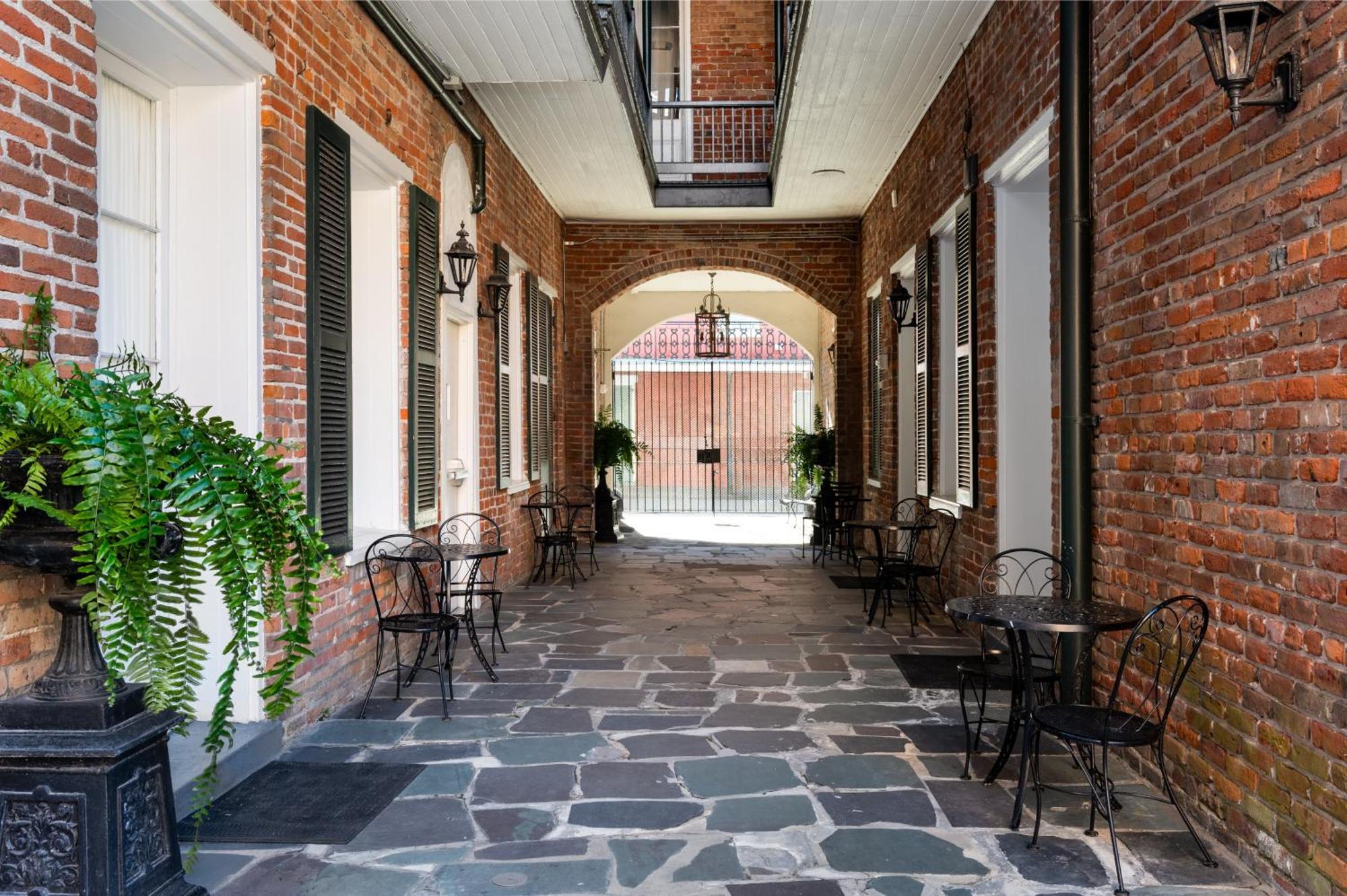 Hotel Chateau 3*