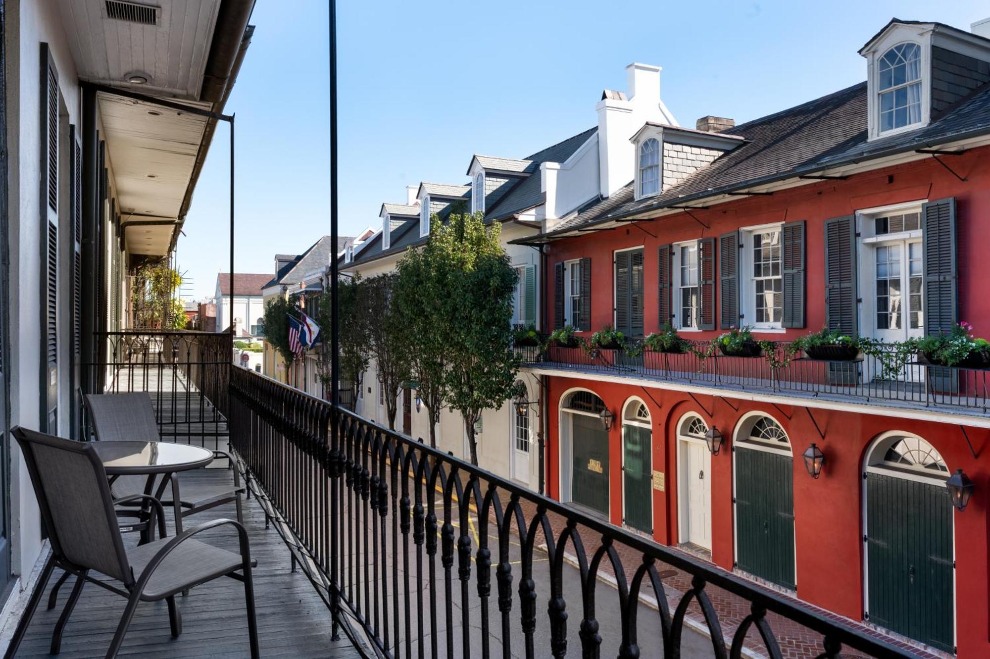 Chateau Hotel