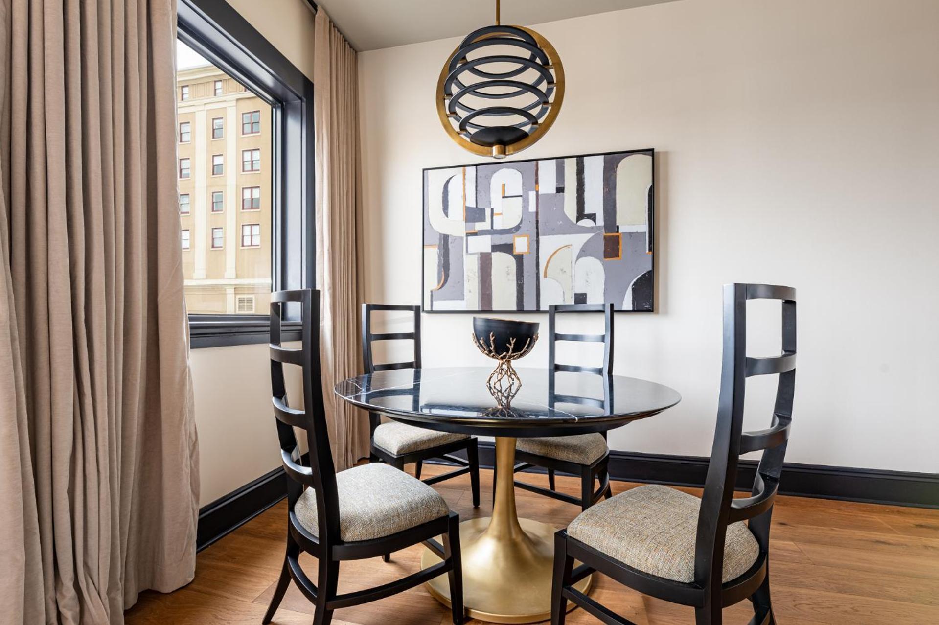 The Mayfair Apartment New Orleans