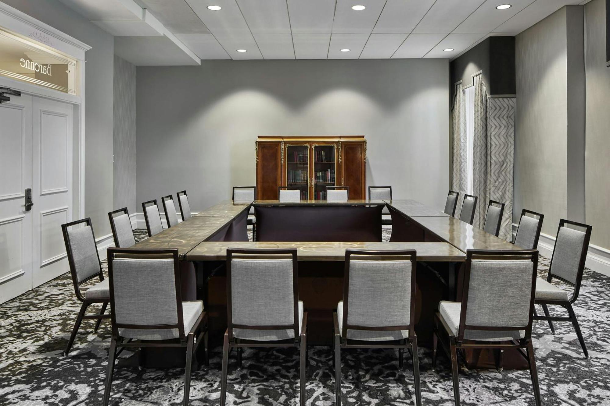 Le Pavillon, New Orleans, A Tribute Portfolio Hotel