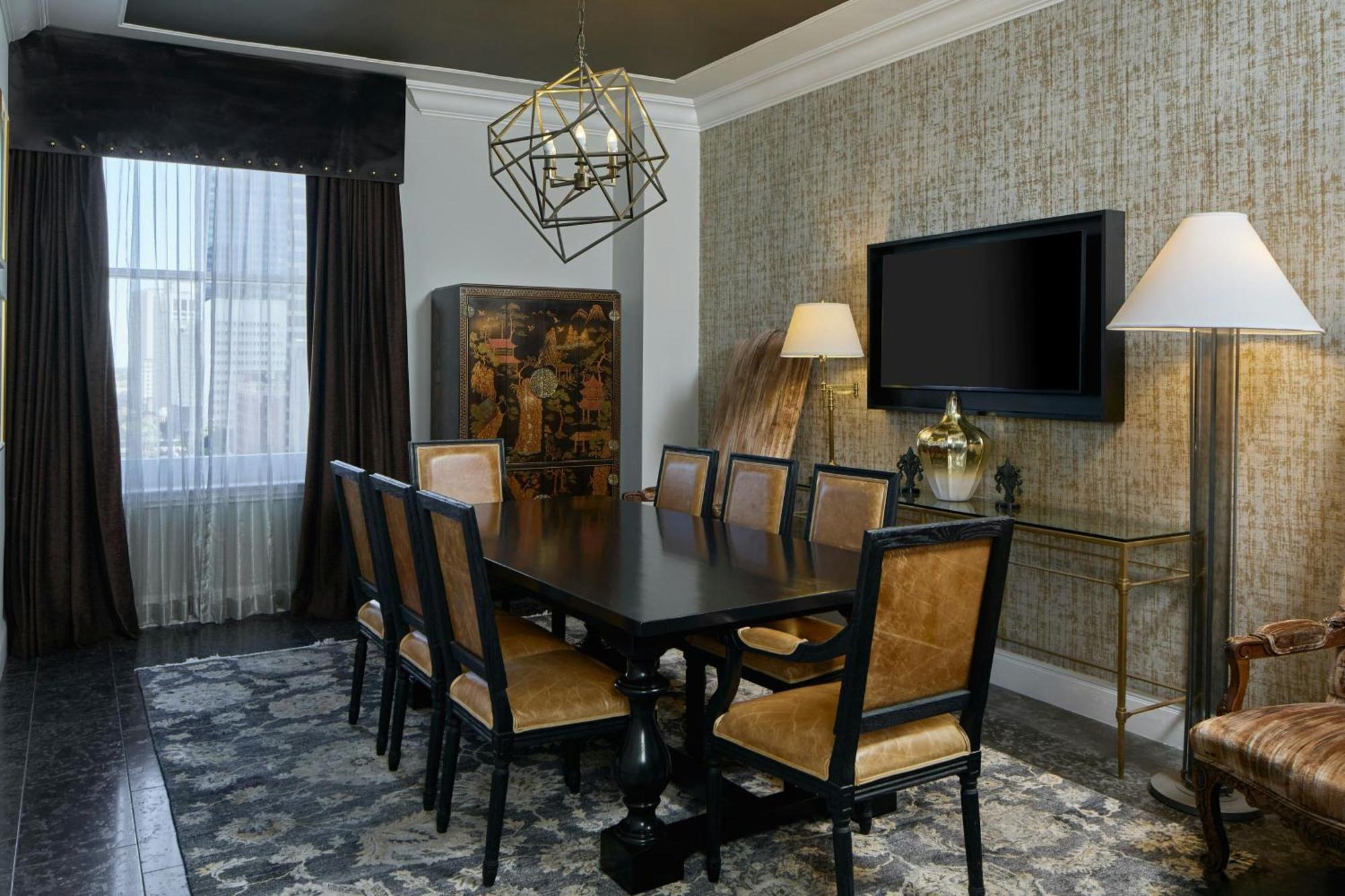 Le Pavillon, New Orleans, A Tribute Portfolio 4*