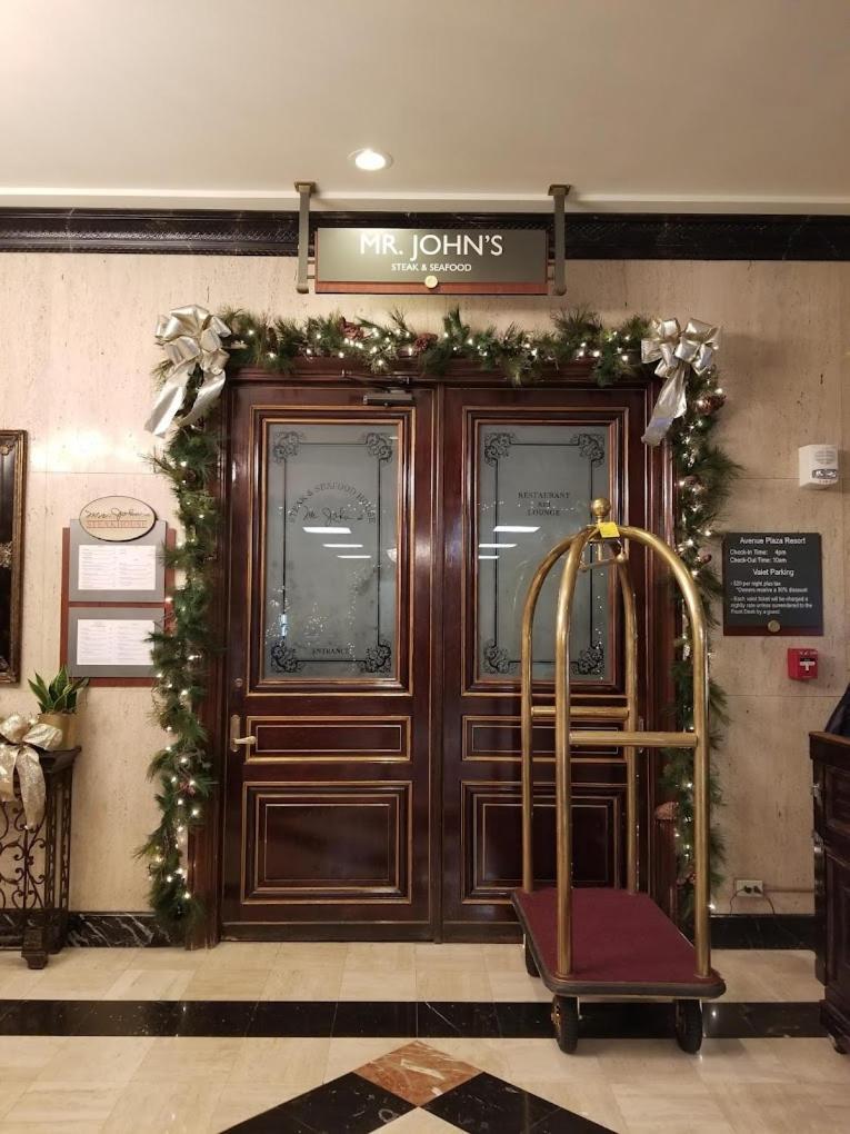 Hotel Club Wyndham Avenue Plaza 3*