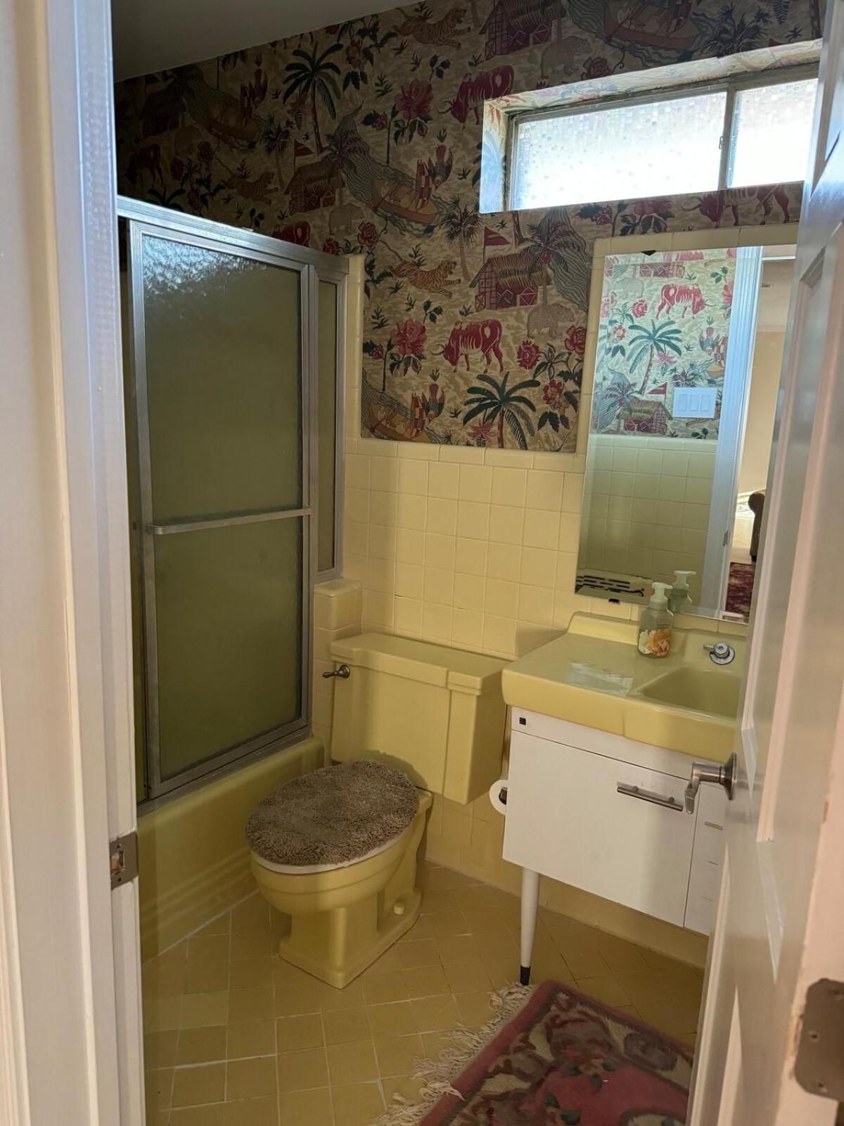 The Rapp Lovely Vintage With Character * New Orleans