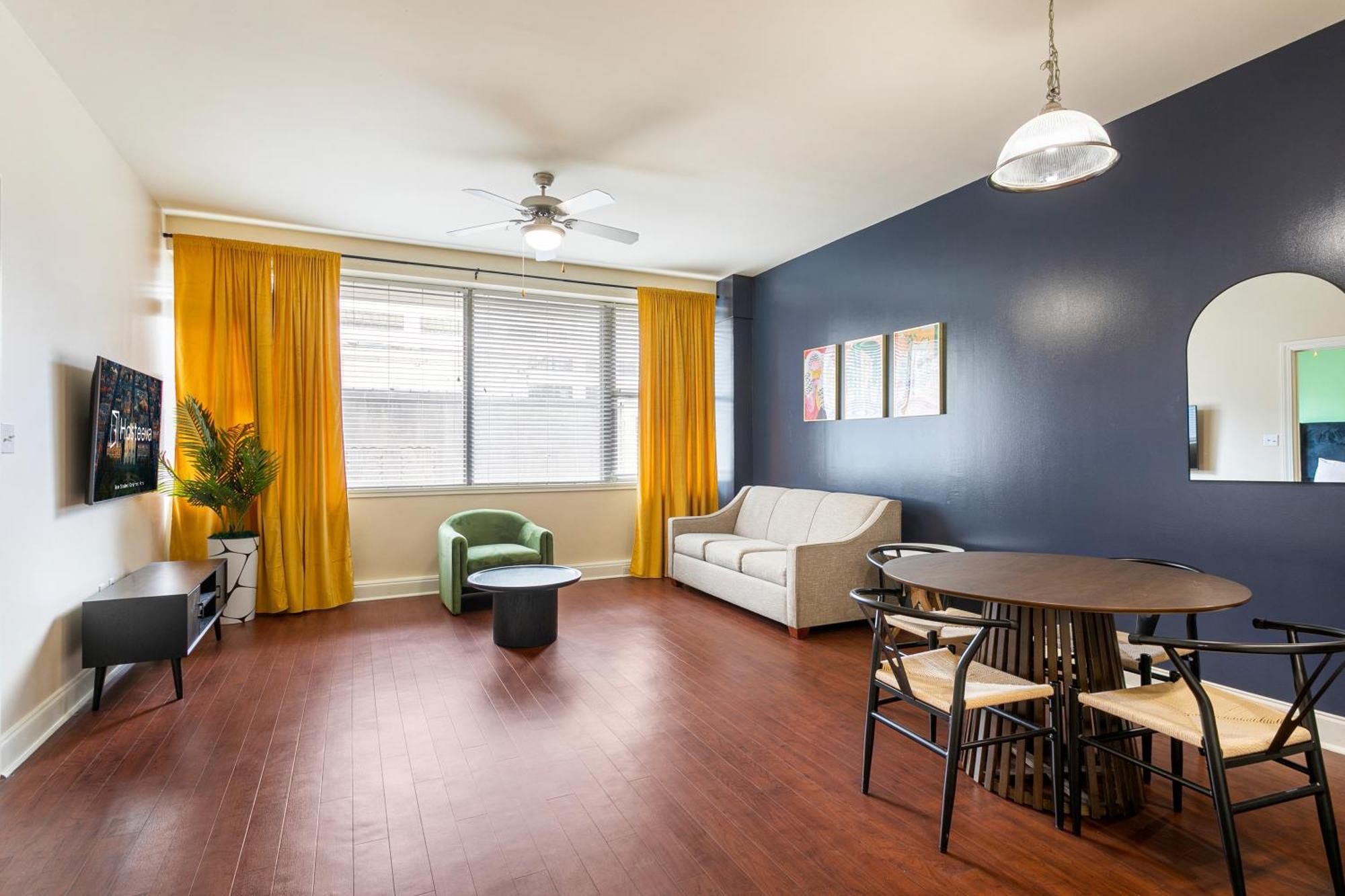 Spacious Modern Near French Quarter * New Orleans