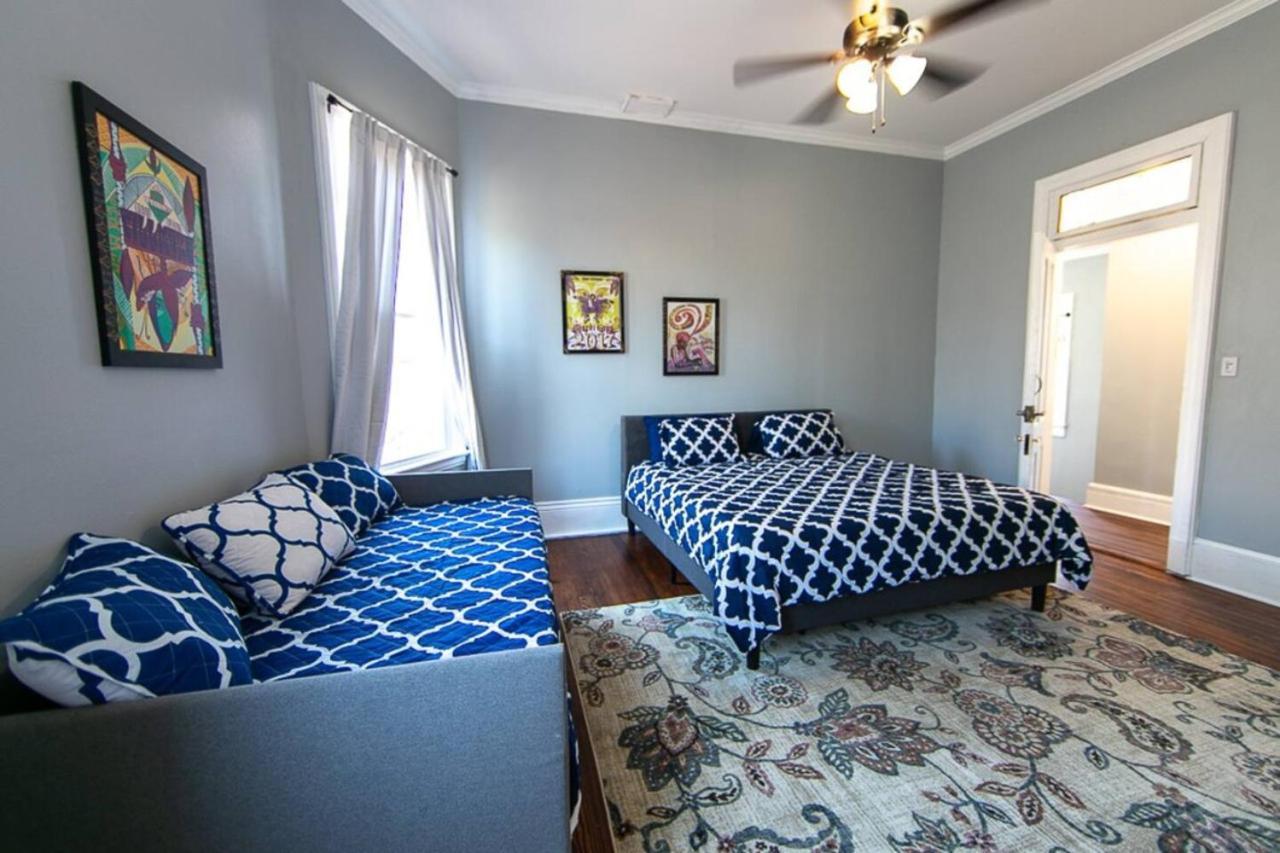 Claiborne Historic Victorian Mansion B - 5 Bed-3 Bath * New Orleans