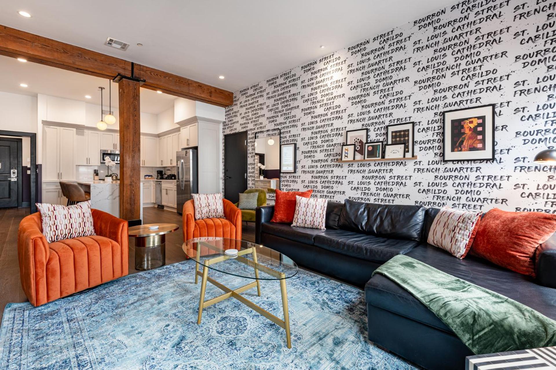 Downtown 4bd4ba With 2 Queen Sleeper Sofas Connecting Unit Perfect For Groups New Orleans