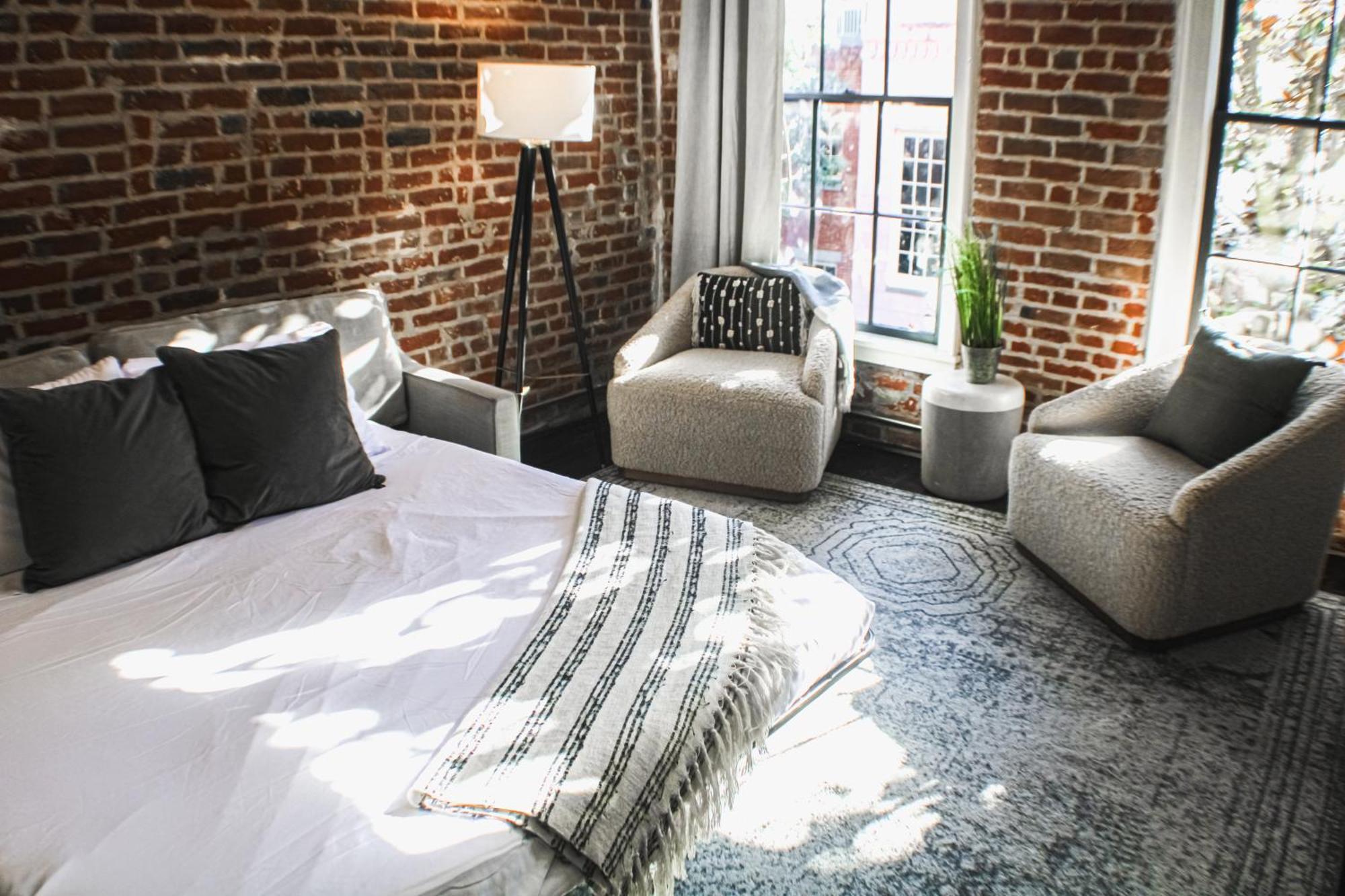 Hotel Charming Cbd 4br On Gravier Near Jazz & Dining *