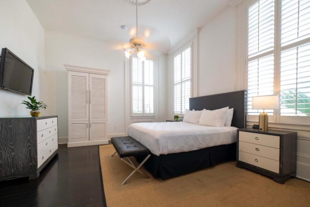 Melrose Mansion 3*