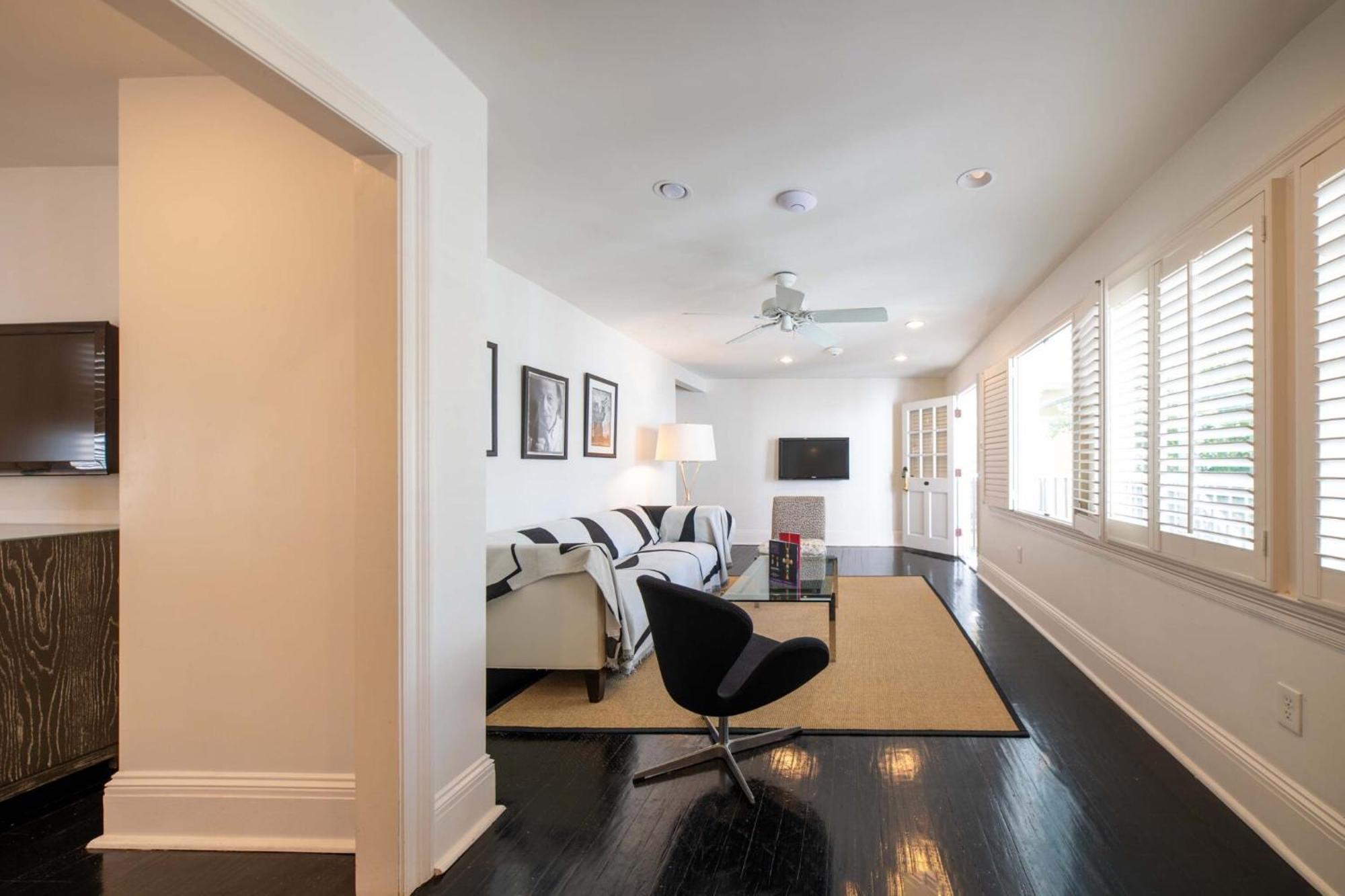Melrose Mansion 3*