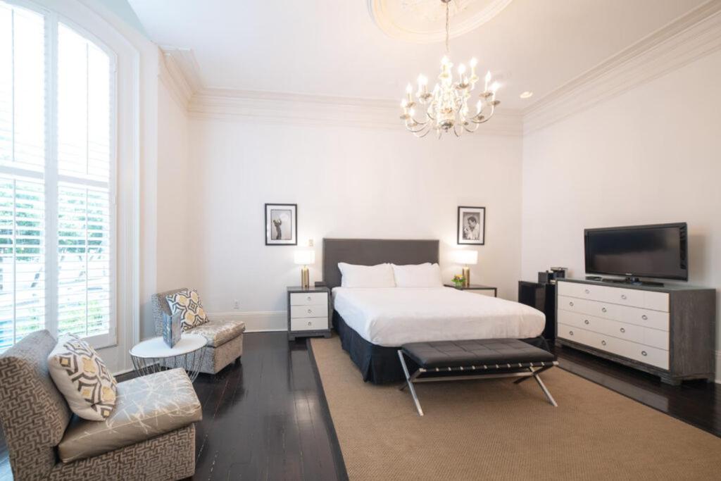 Melrose Mansion Hotel 3*