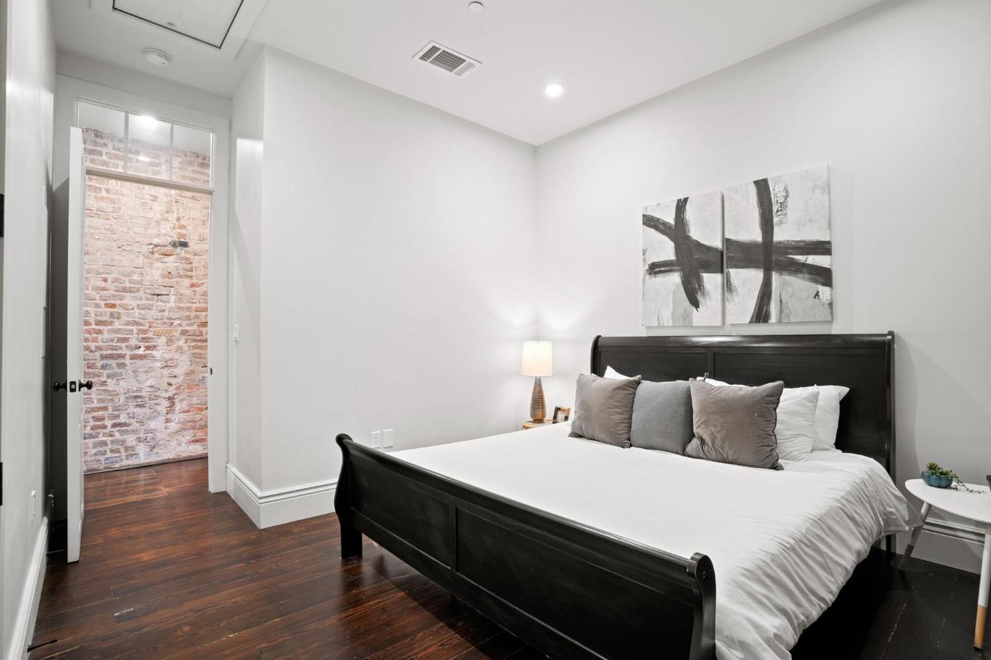 Charming Cbd 4br On Gravier Near Jazz & Dining * New Orleans