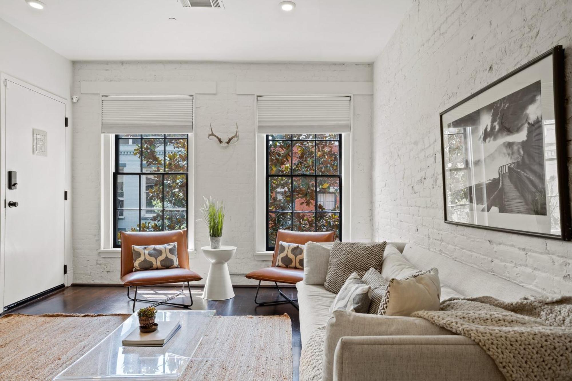 Charming Cbd 4br On Gravier Near Jazz & Dining Hotel New Orleans