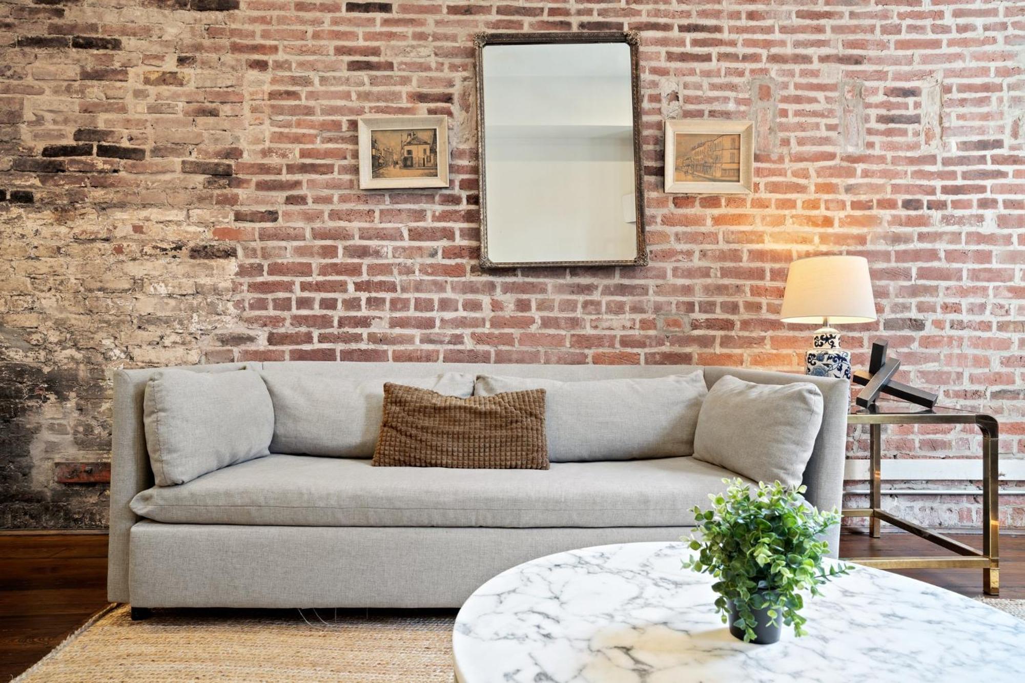 4br Gem On Gravier Close To Dining & Souvenirs *
