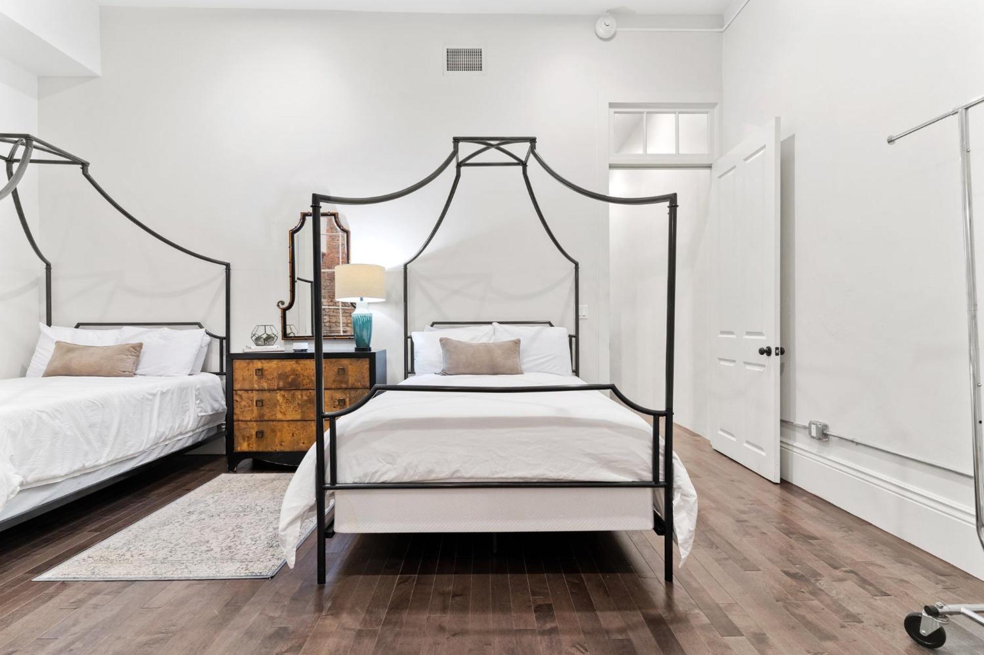 4br Cbd Home, Ideal For Groups & Great Memories Hotel *