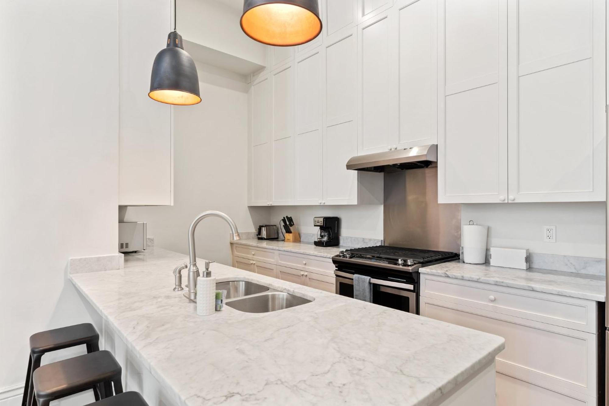 Hotel 4br Cbd Home, Ideal For Groups & Great Memories New Orleans