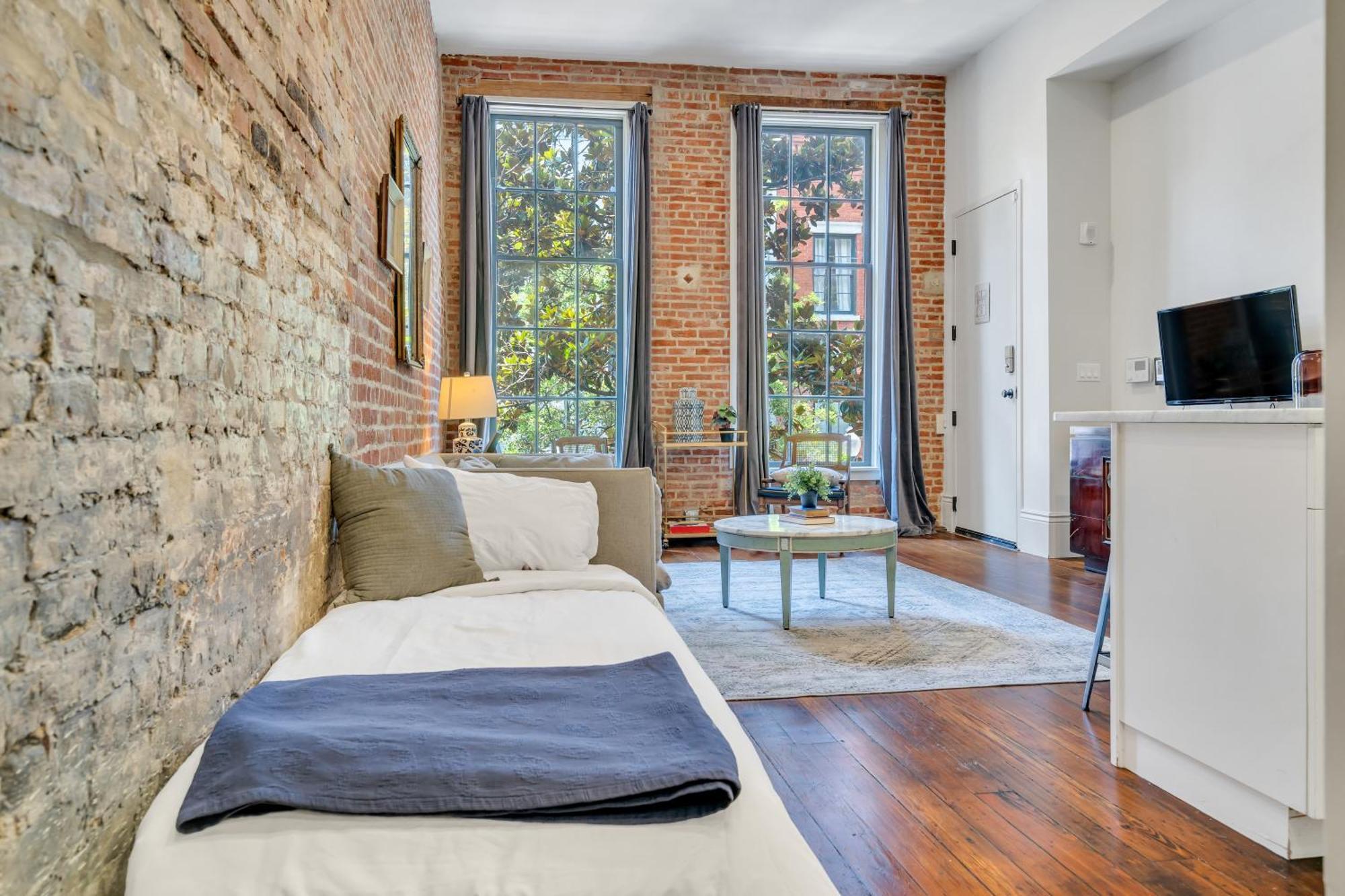 4br Cbd Home, Ideal For Groups & Great Memories New Orleans