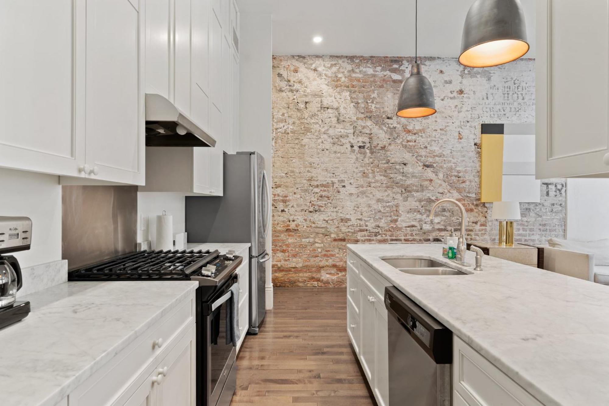 Hotel 4br Cbd Home, Ideal For Groups & Great Memories *