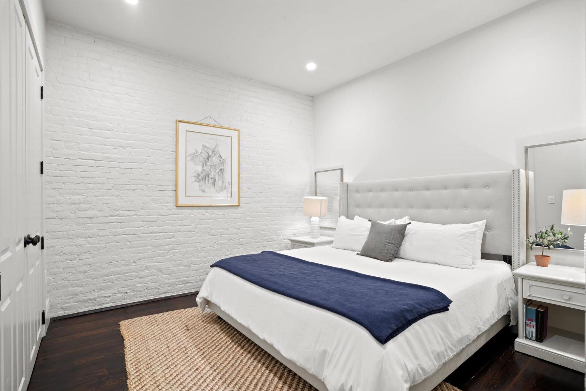 Charming Cbd 4br On Gravier Near Jazz & Dining Hotel New Orleans
