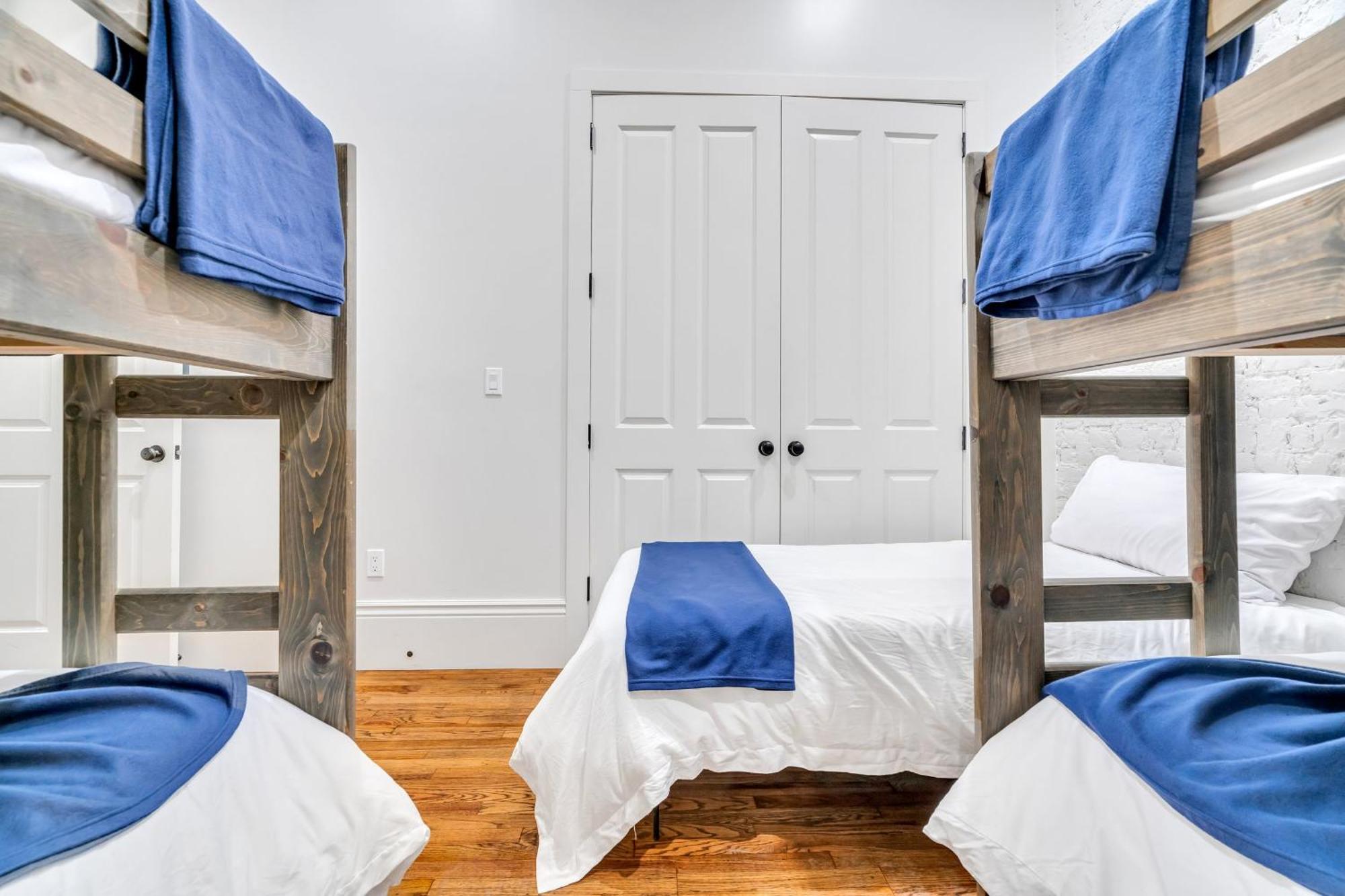 Hotel 4br Gem On Gravier Close To Dining & Souvenirs