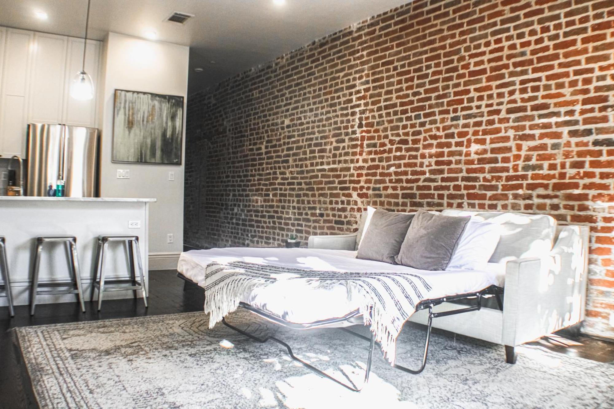 Charming Cbd 4br On Gravier Near Jazz & Dining