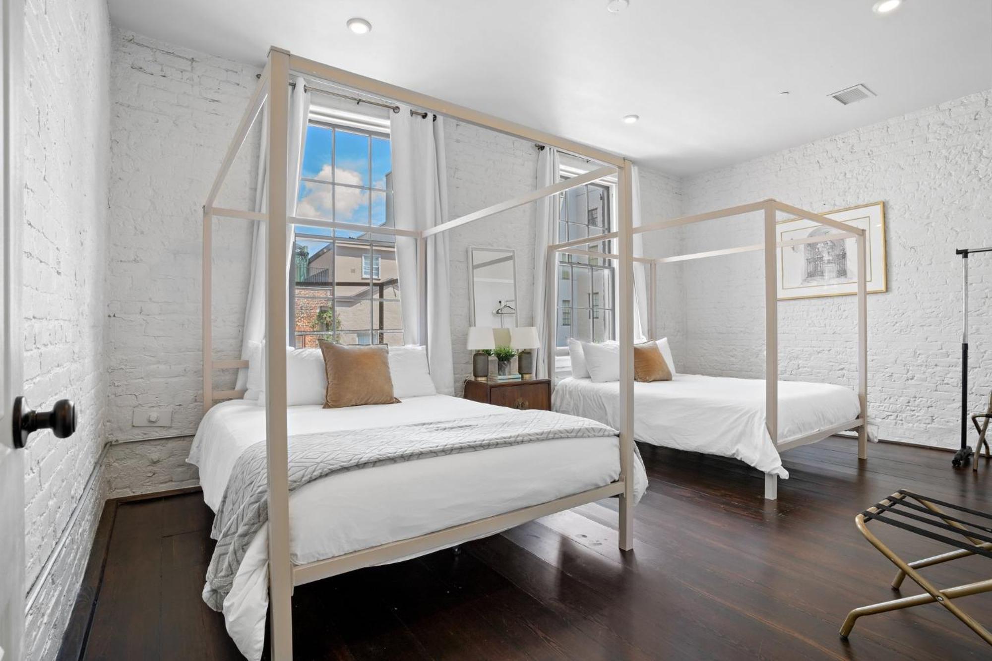 Charming Cbd 4br On Gravier Near Jazz & Dining Hotel New Orleans