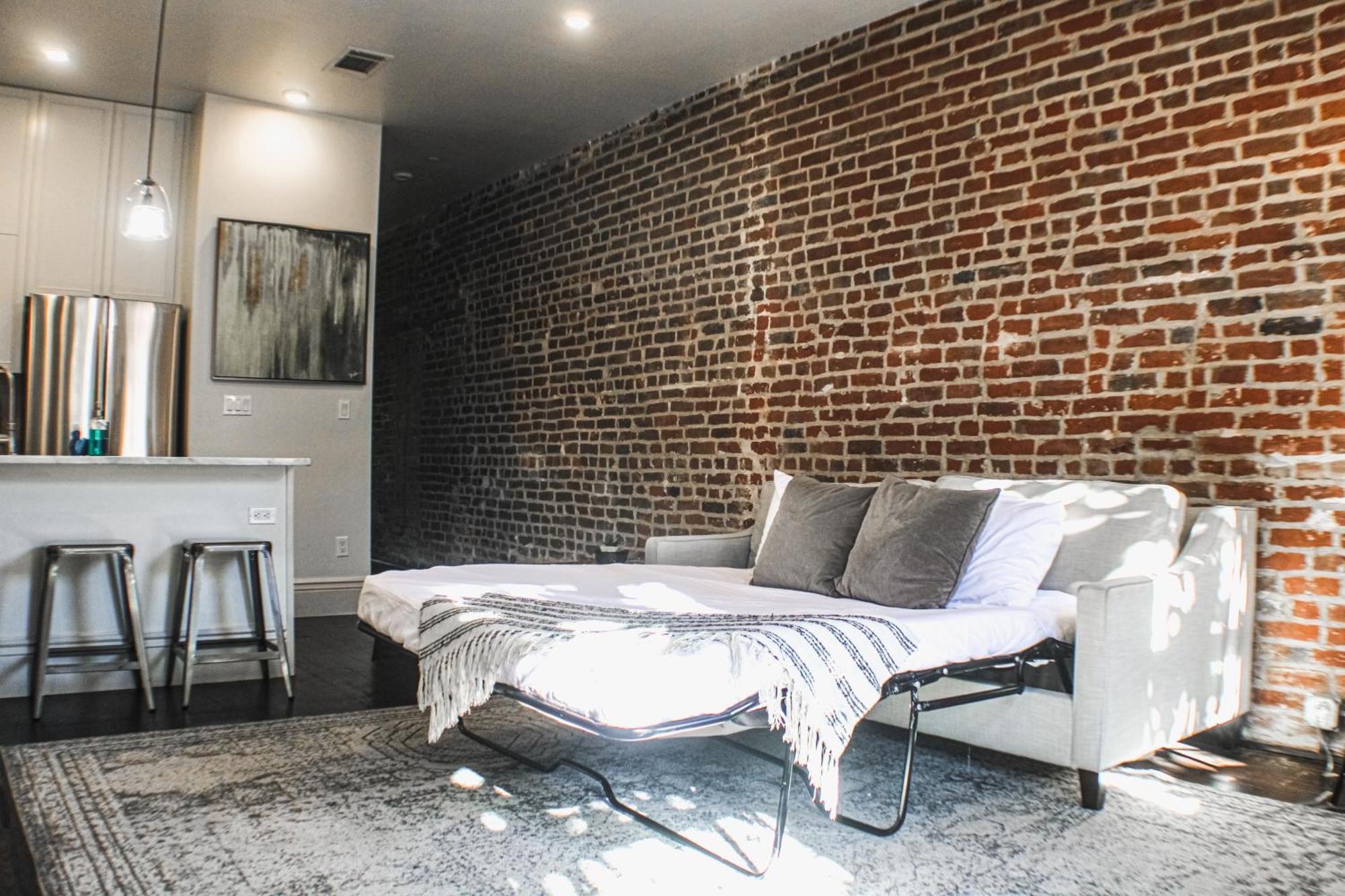 Charming Cbd 4br On Gravier Near Jazz & Dining Hotel *