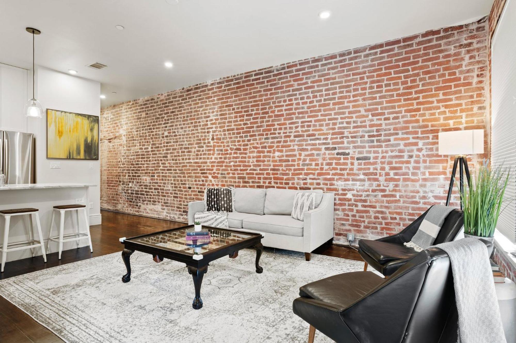 Charming Cbd 4br On Gravier Near Jazz & Dining Hotel New Orleans
