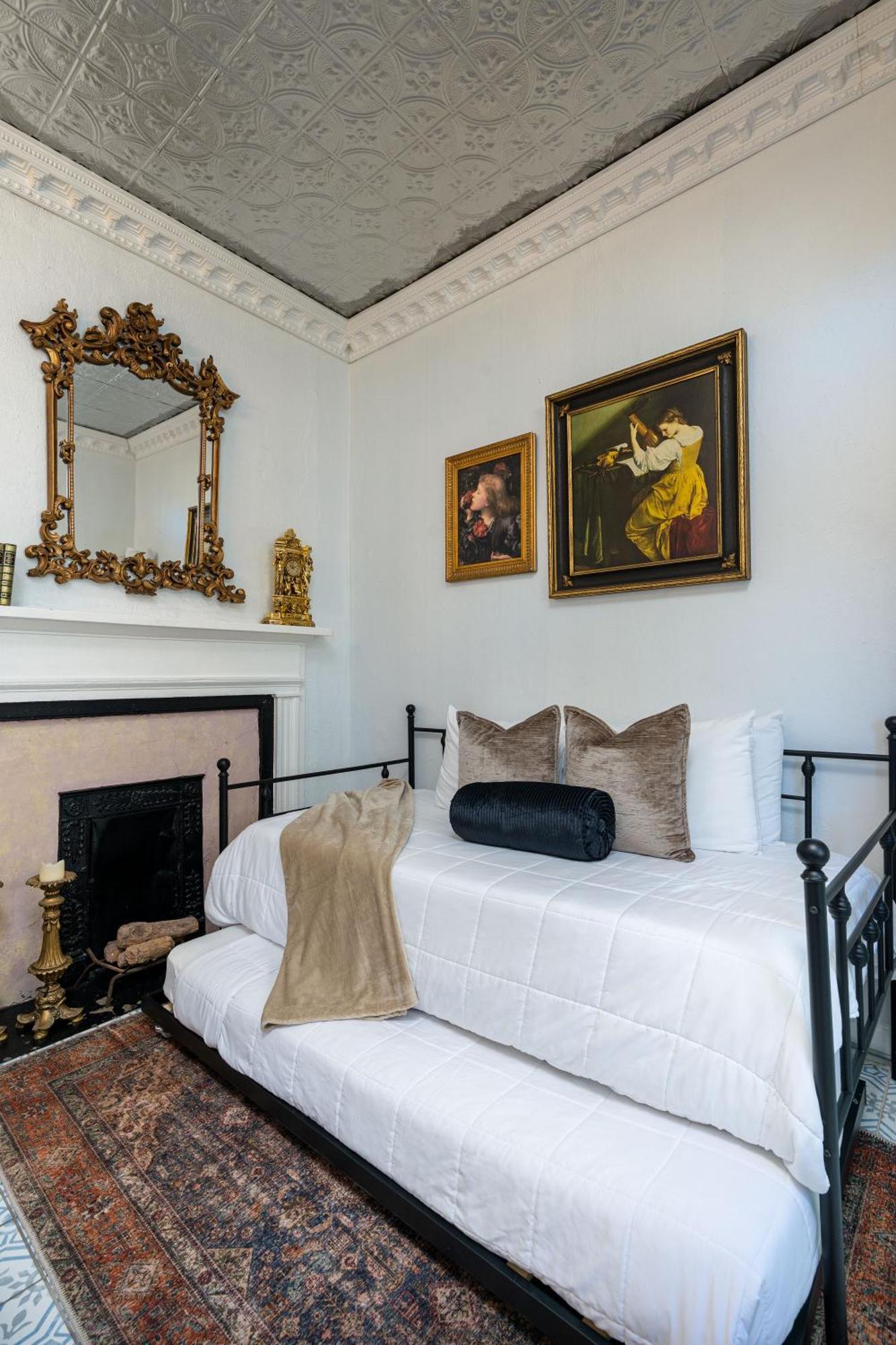French Quarter Mansion Hotel