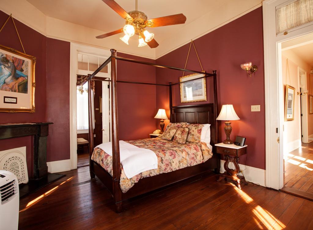 Bed & Breakfast Edgar Degas House Historic And Museum