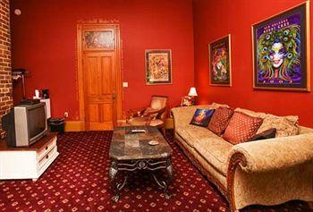 The Lookout Inn 3*