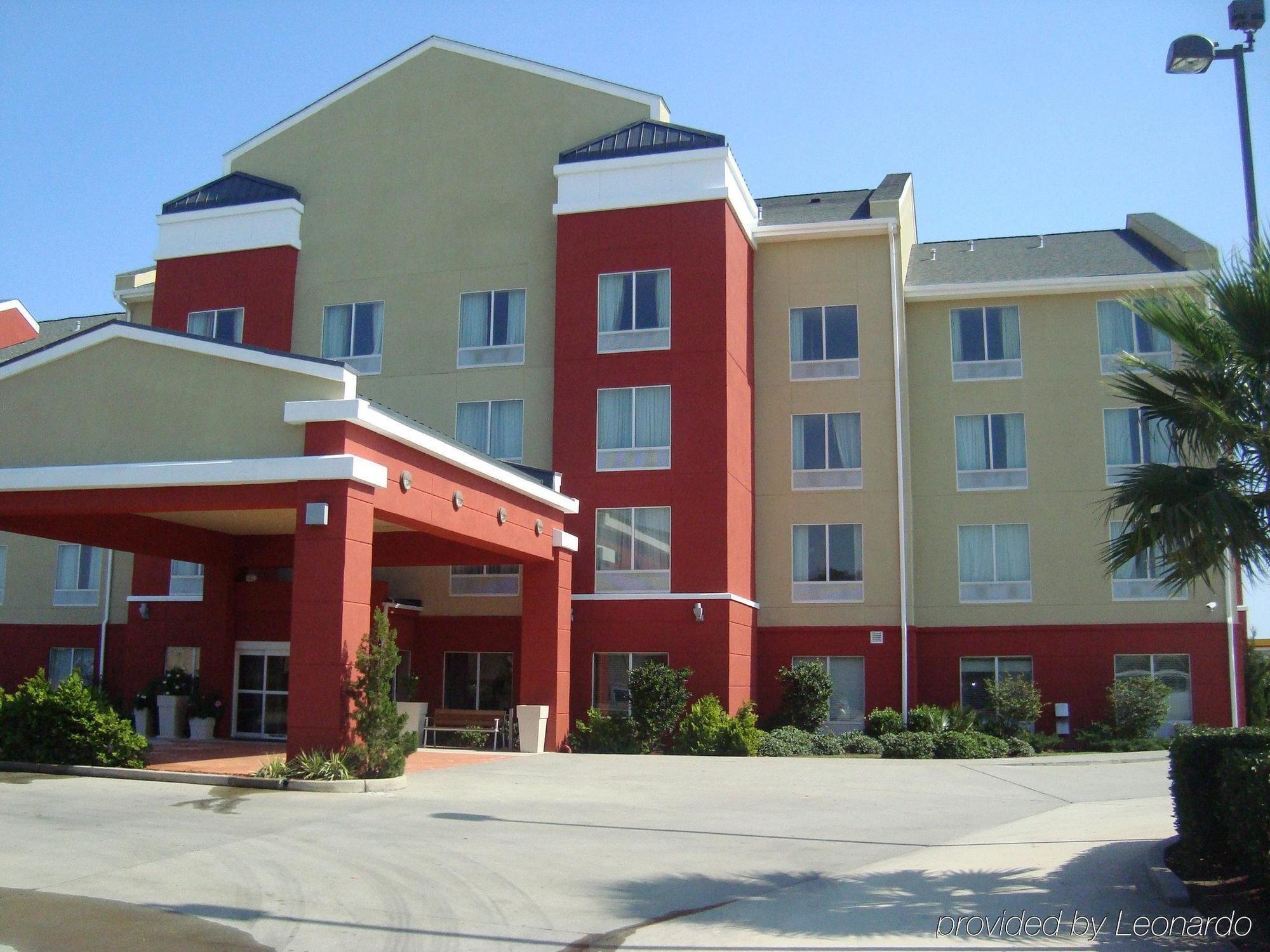 Express East By Ihg Hotel New Orleans