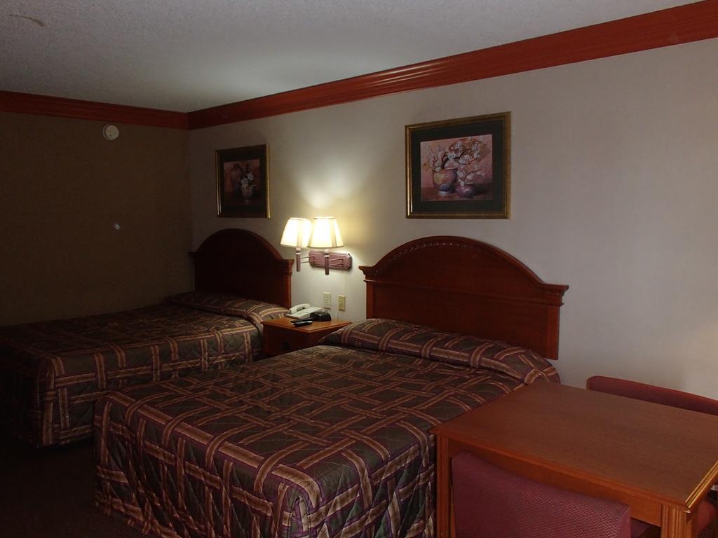 Hotel Nola & 4*